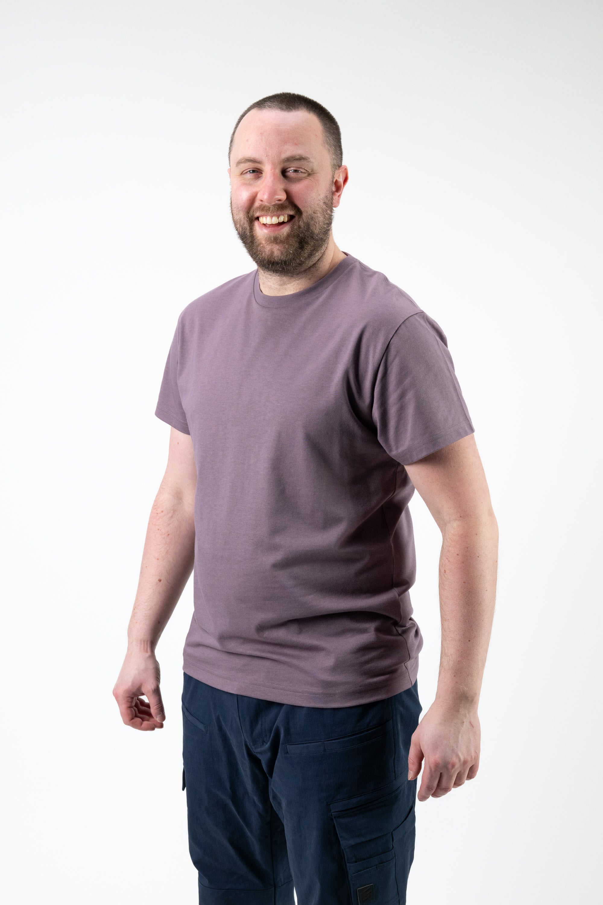 Model: Jamie: Size: Large, Height: 5’11”/180cm #color_grape