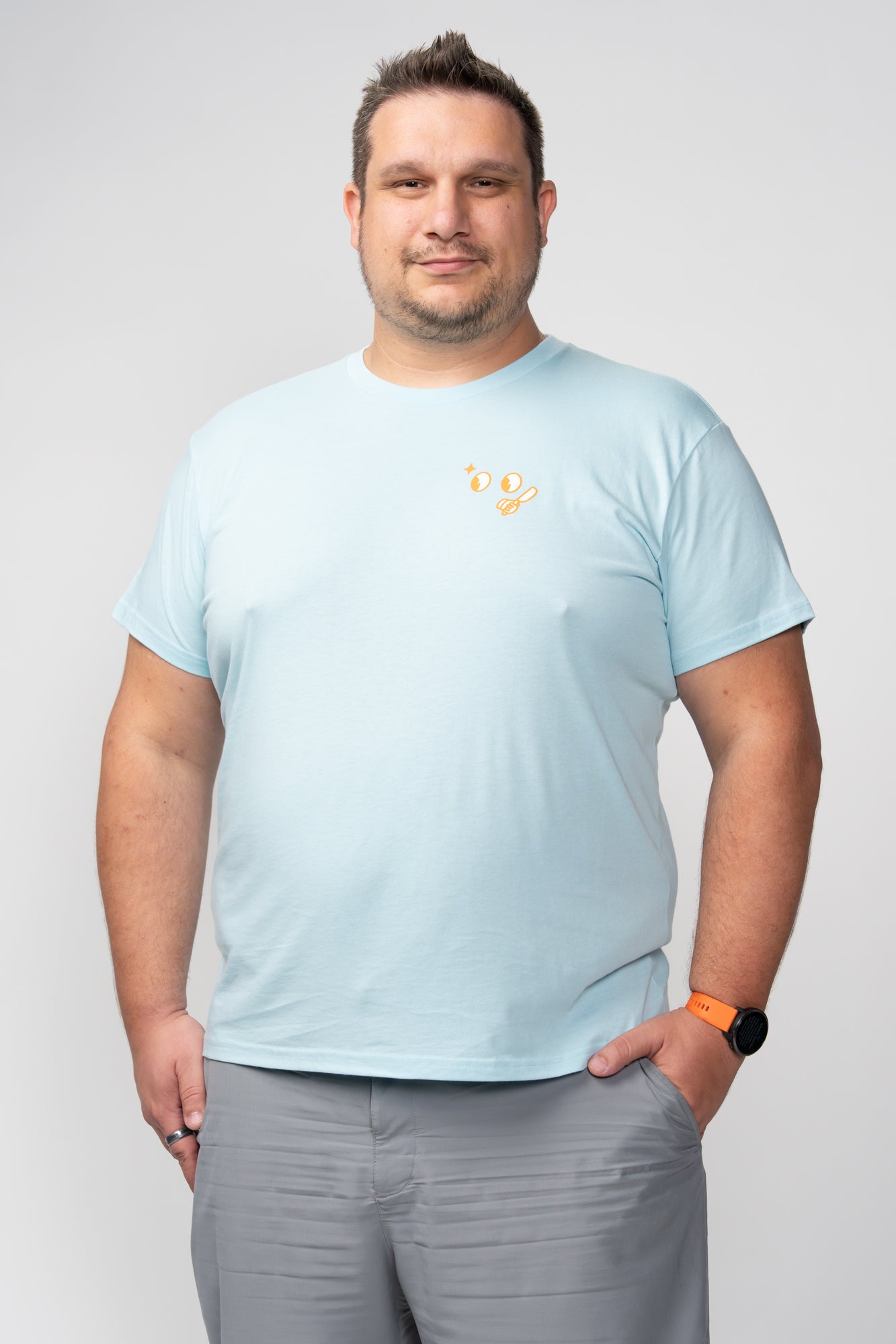 Model: David P, Size: XX-Large, Height: 6’4”/193cm