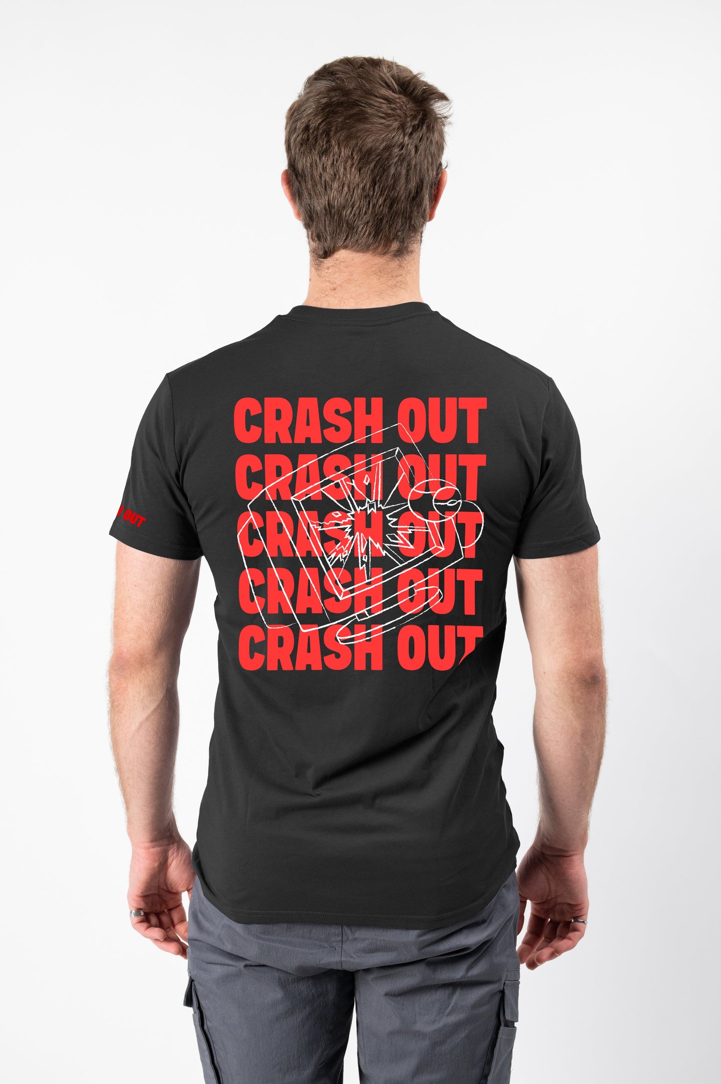 Model: Tynan, Size: Medium, Height: 6’4”/193cm