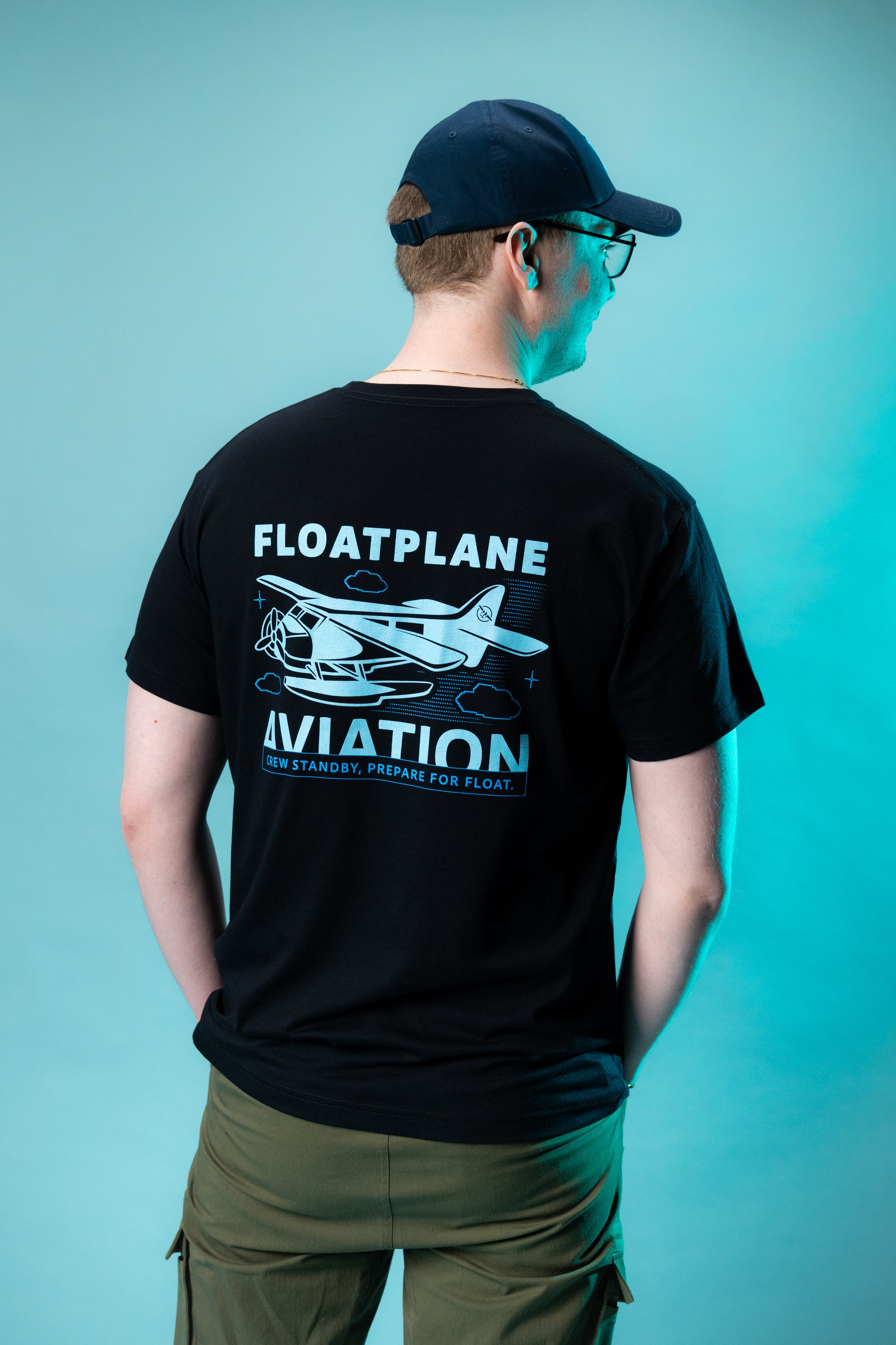 Model: Konrad, Size: X-Large, Height: 6’7”/200cm