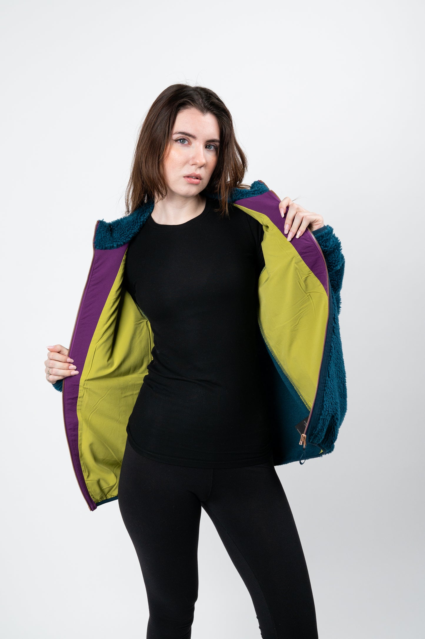 Model: Tatjana, Size: Small, Height: 5’7”/170cm