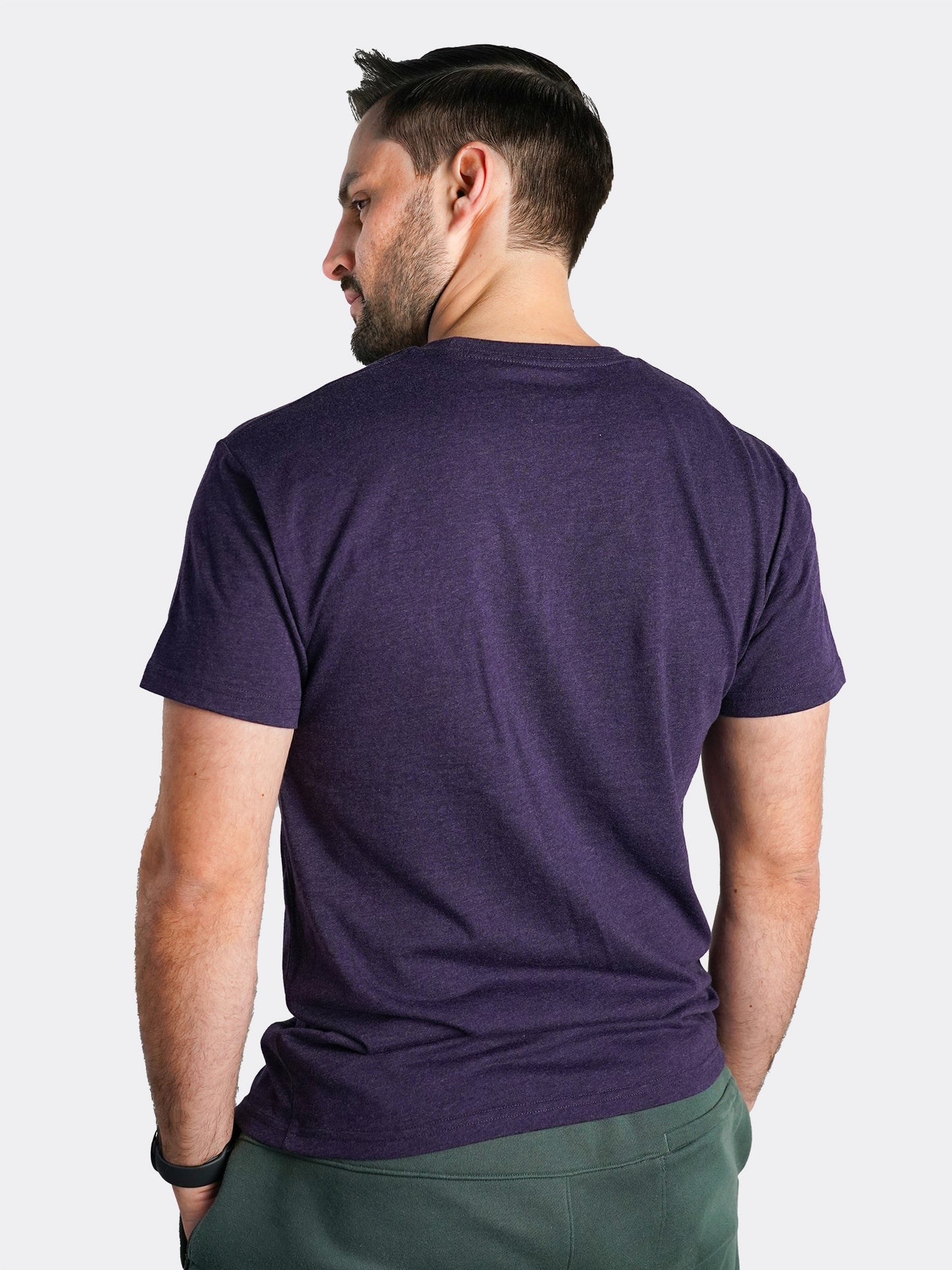 Model: James Strieb, Size: Medium, Height: 5’9”/175cm