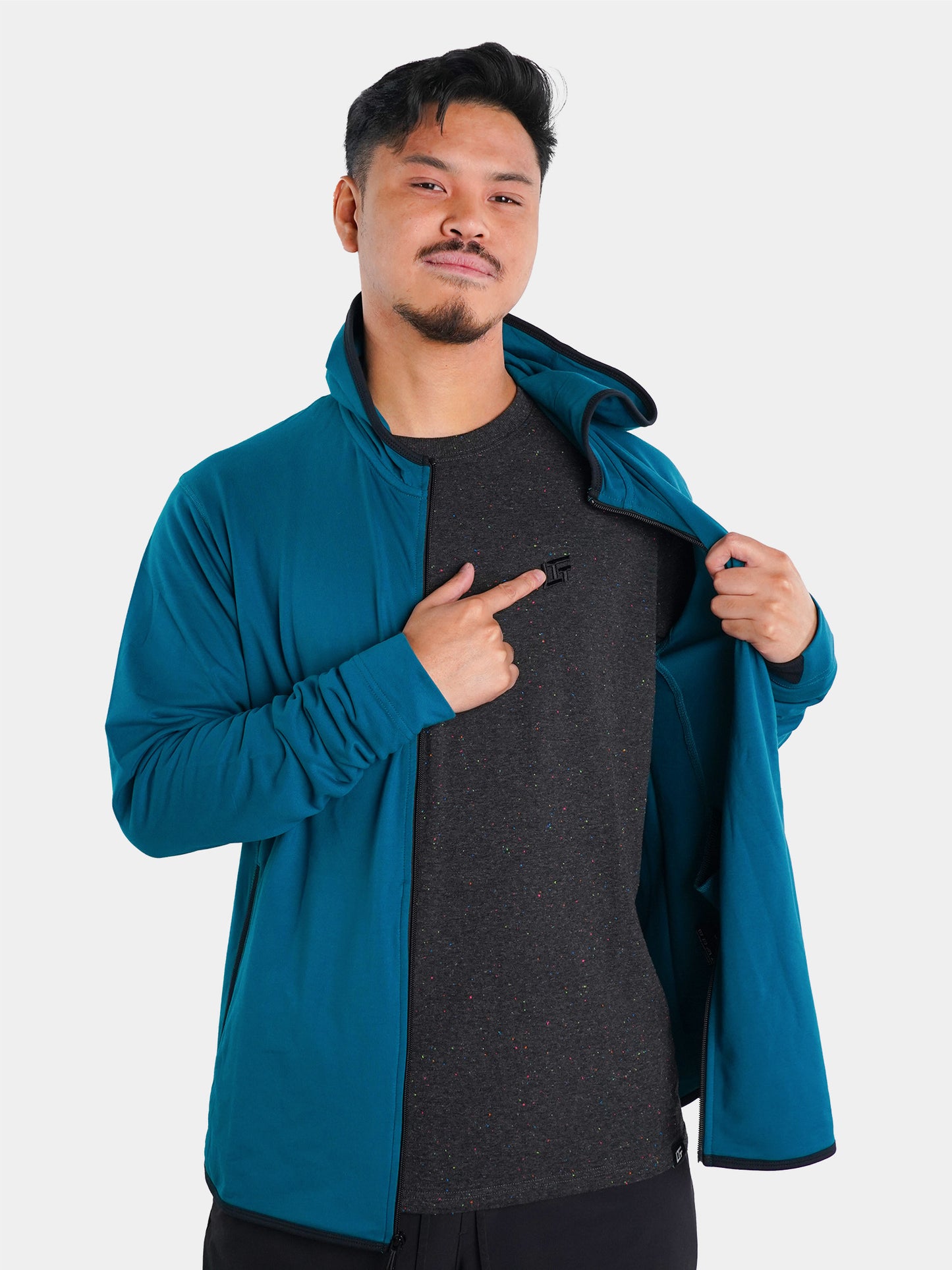 Model: Geoff, Size: Large, Height: 5’8”/173cm