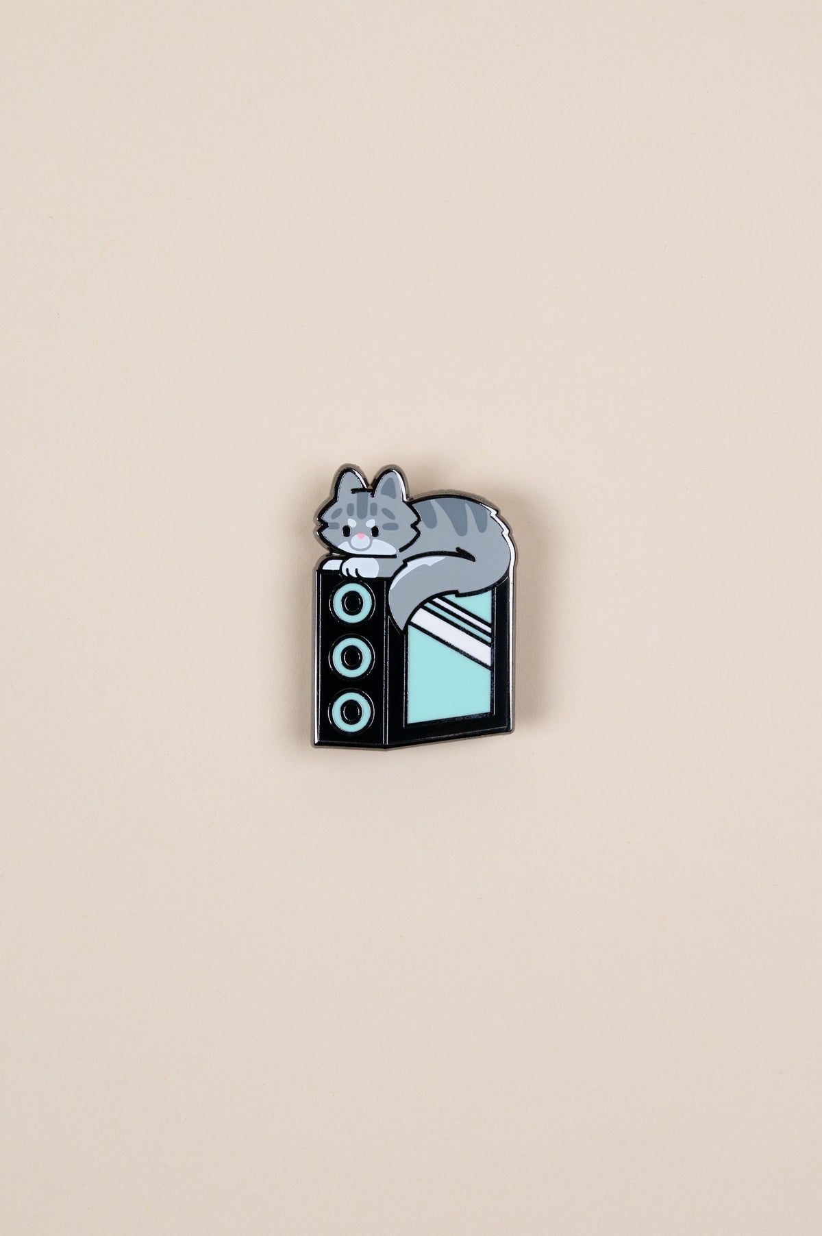 Pins - Linus Cat Tips