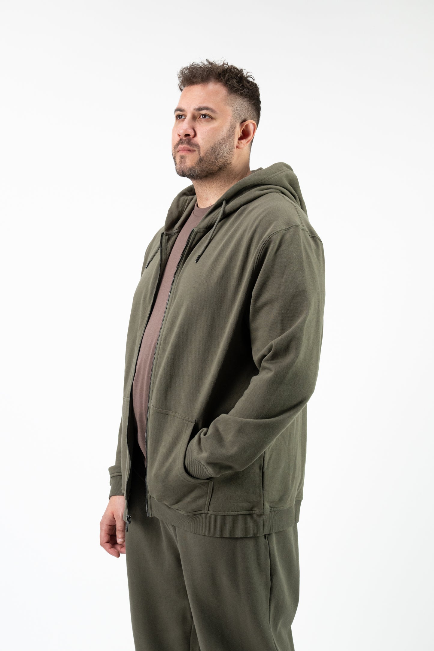 Model: Tyson, Size: X-Large, Height: 6'/ 182cm