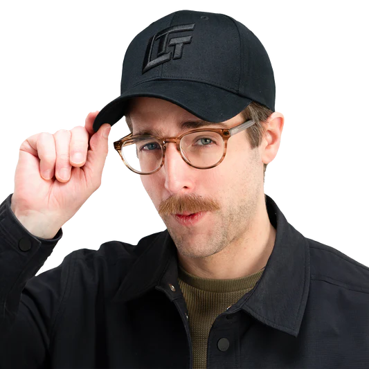 Model: Riley, Size: Medium