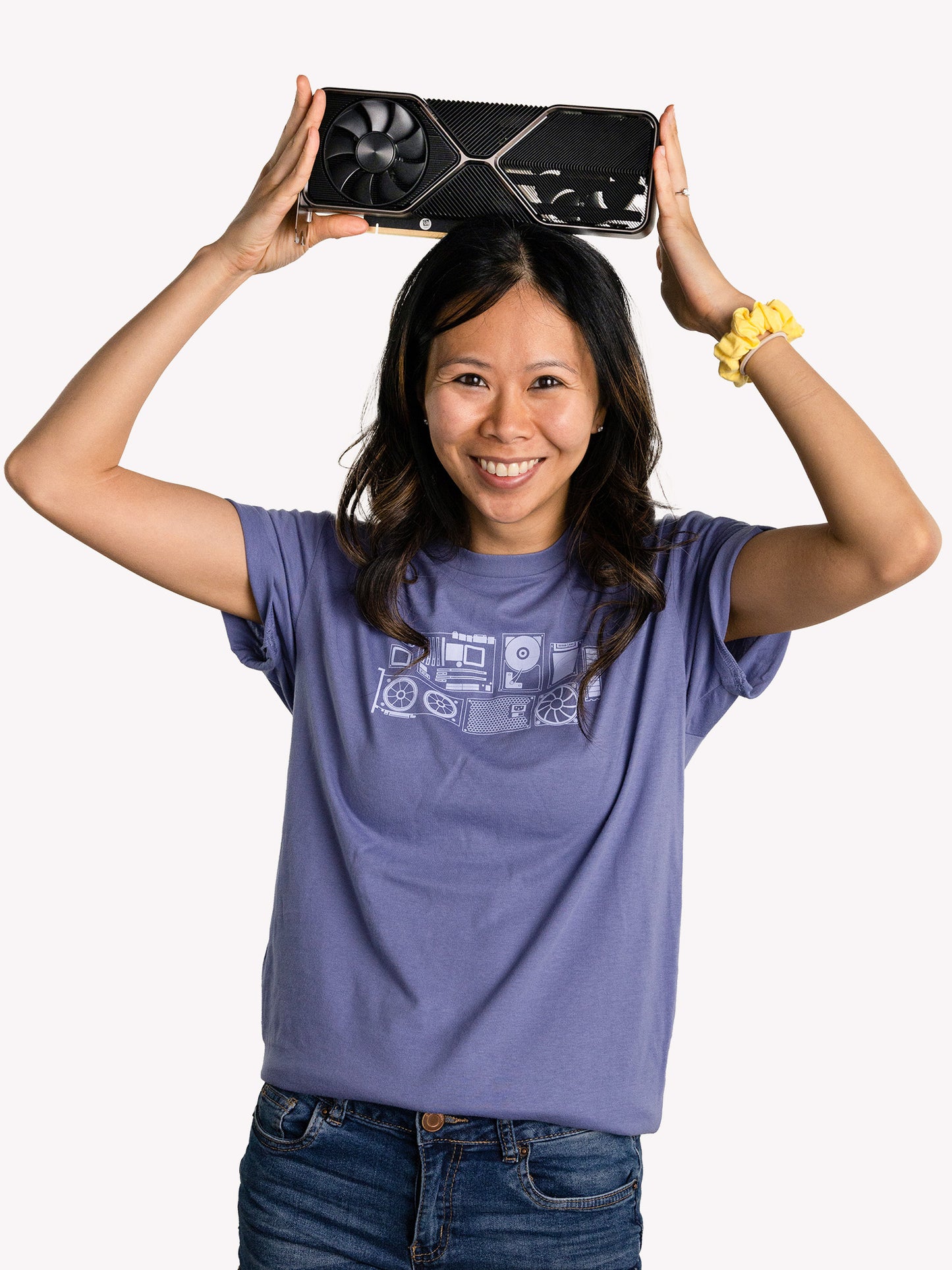 Model: Yvonne, Size: Small, Height: 5’4.5”/164cm
