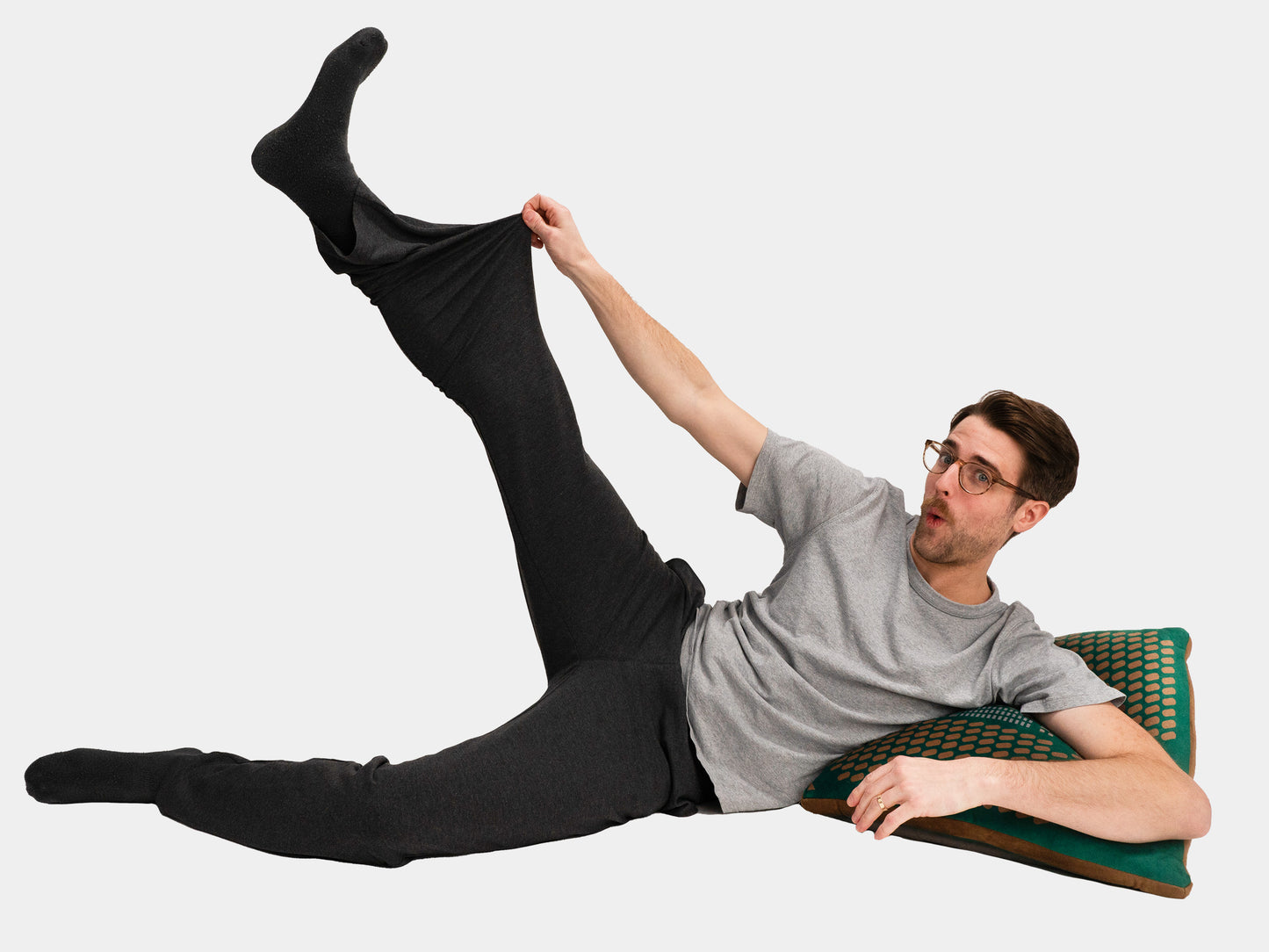 Model: Riley, Size: Medium / Standard, Height: 6’1”/185cm