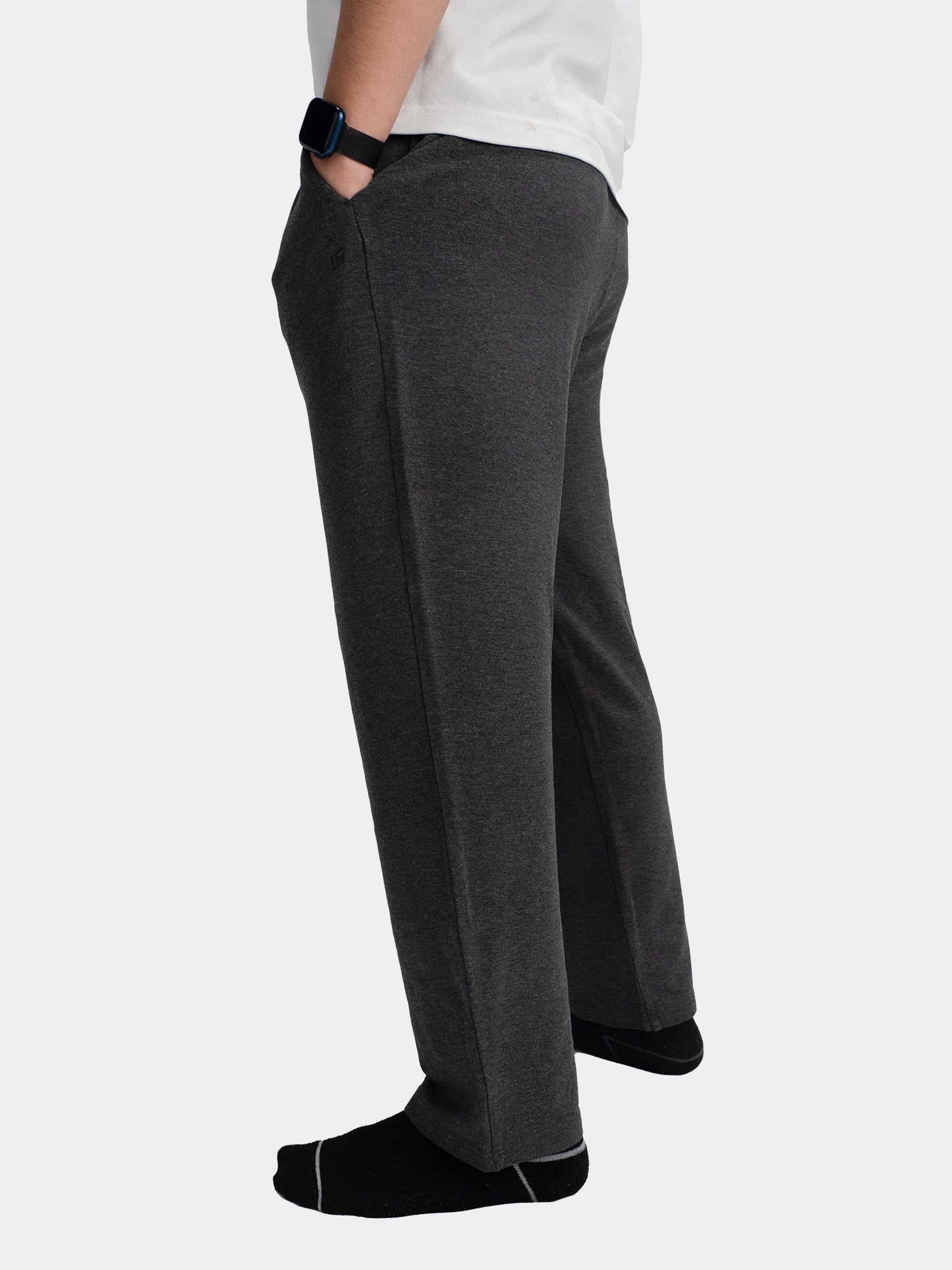 Model: Oliver, Size: Medium / Standard, Height: 5’10”/178cm