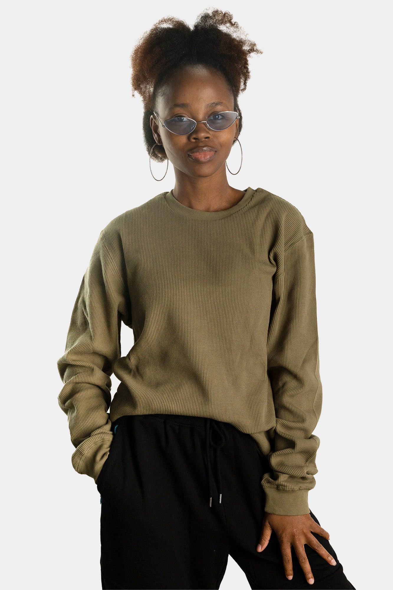 Model: Olamide, Size: Small, Height: 5’3”/160cm