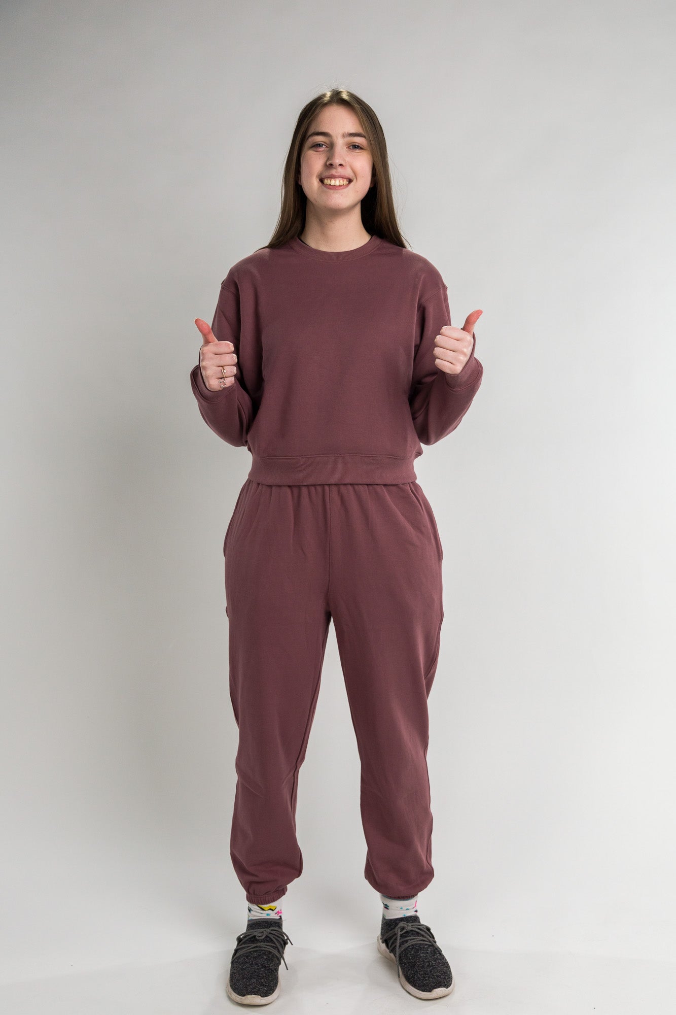 Model: Emily, Size: Medium, Height: 5’11”/180cm