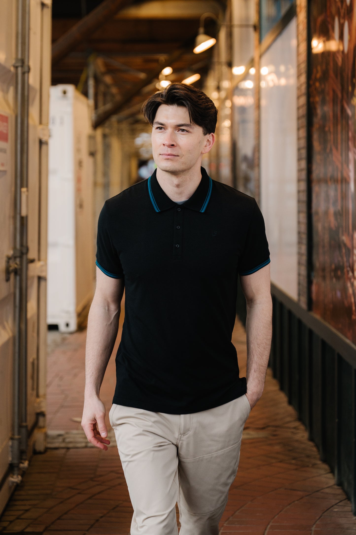 Model: Andy O, Size: Medium, Height 6’/183cm