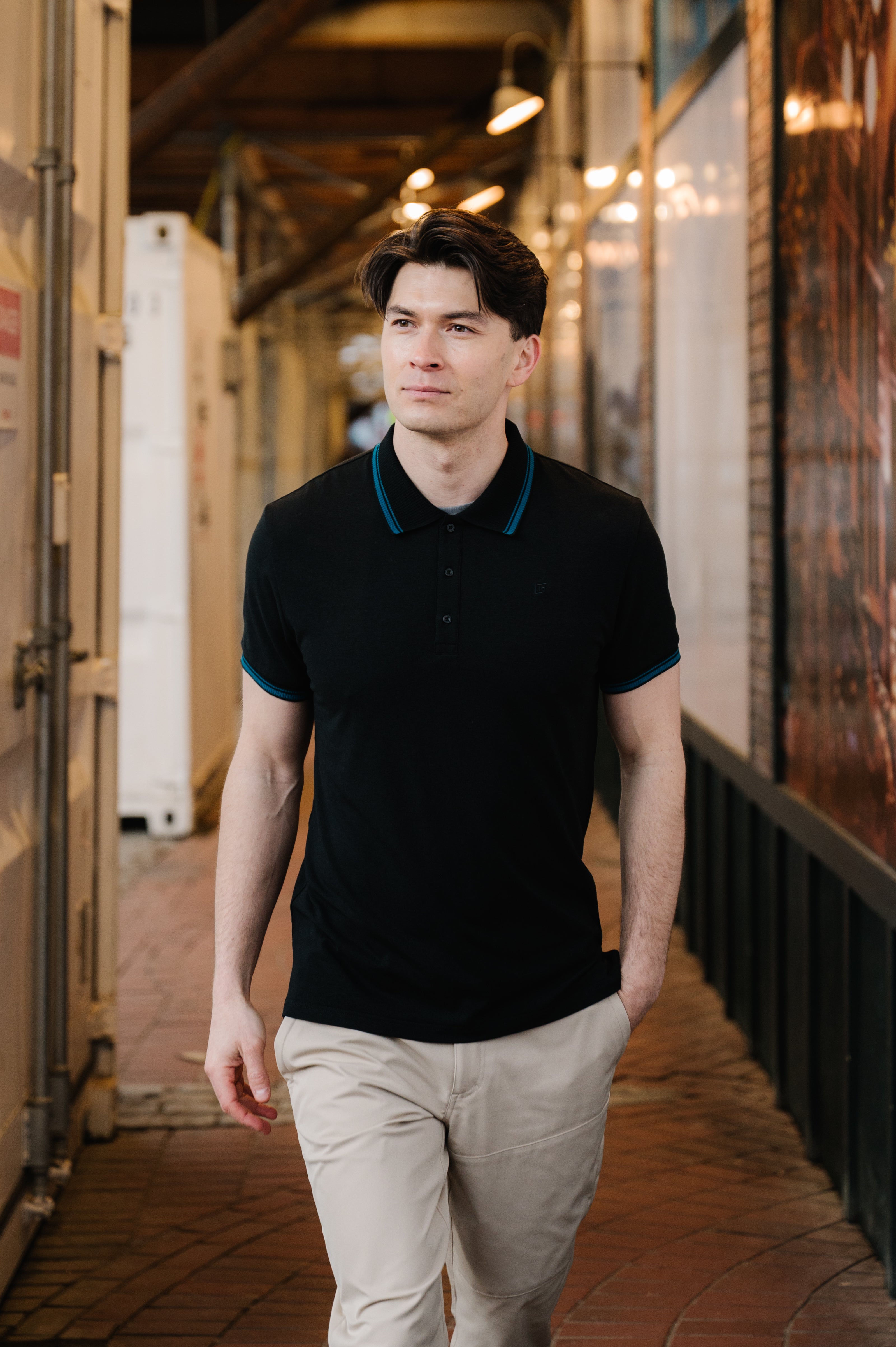 Model: Andy O, Size: Medium, Height 6’/183cm