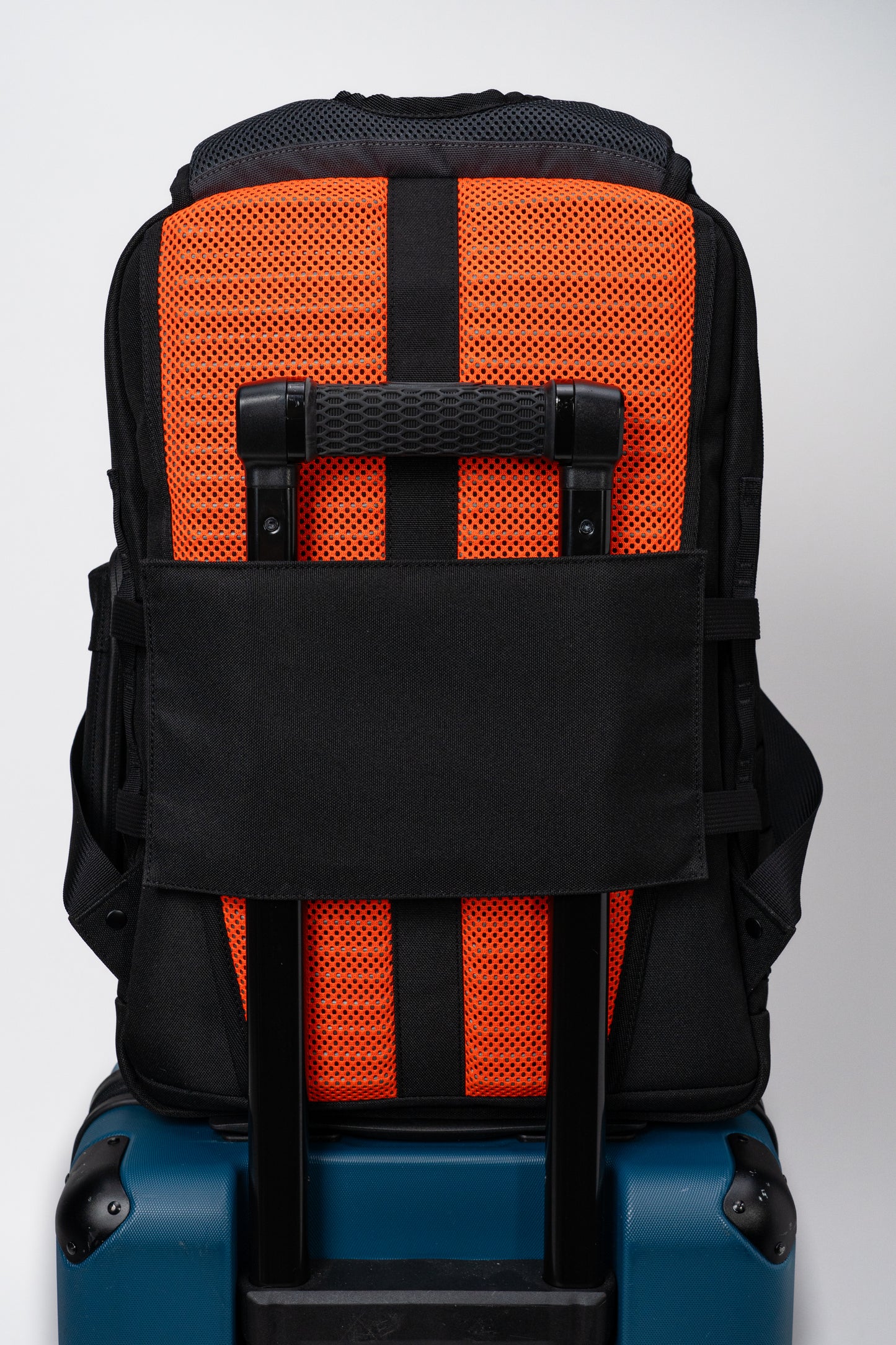 WAN Backpack