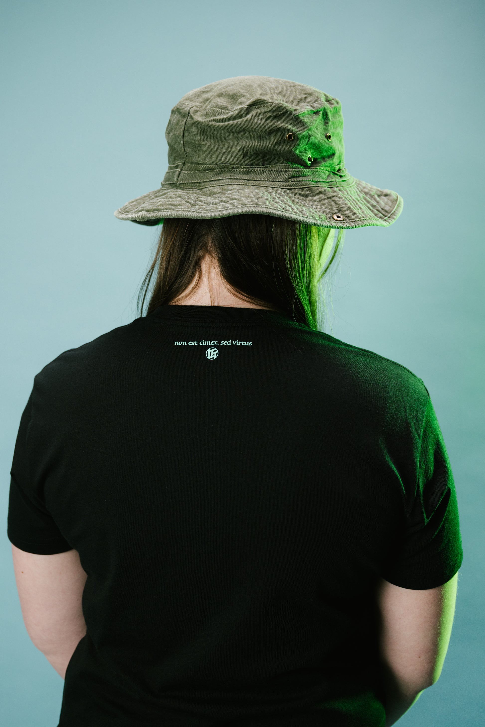 Model: Emily S, Size: Medium, Height: 5’11”/180cm