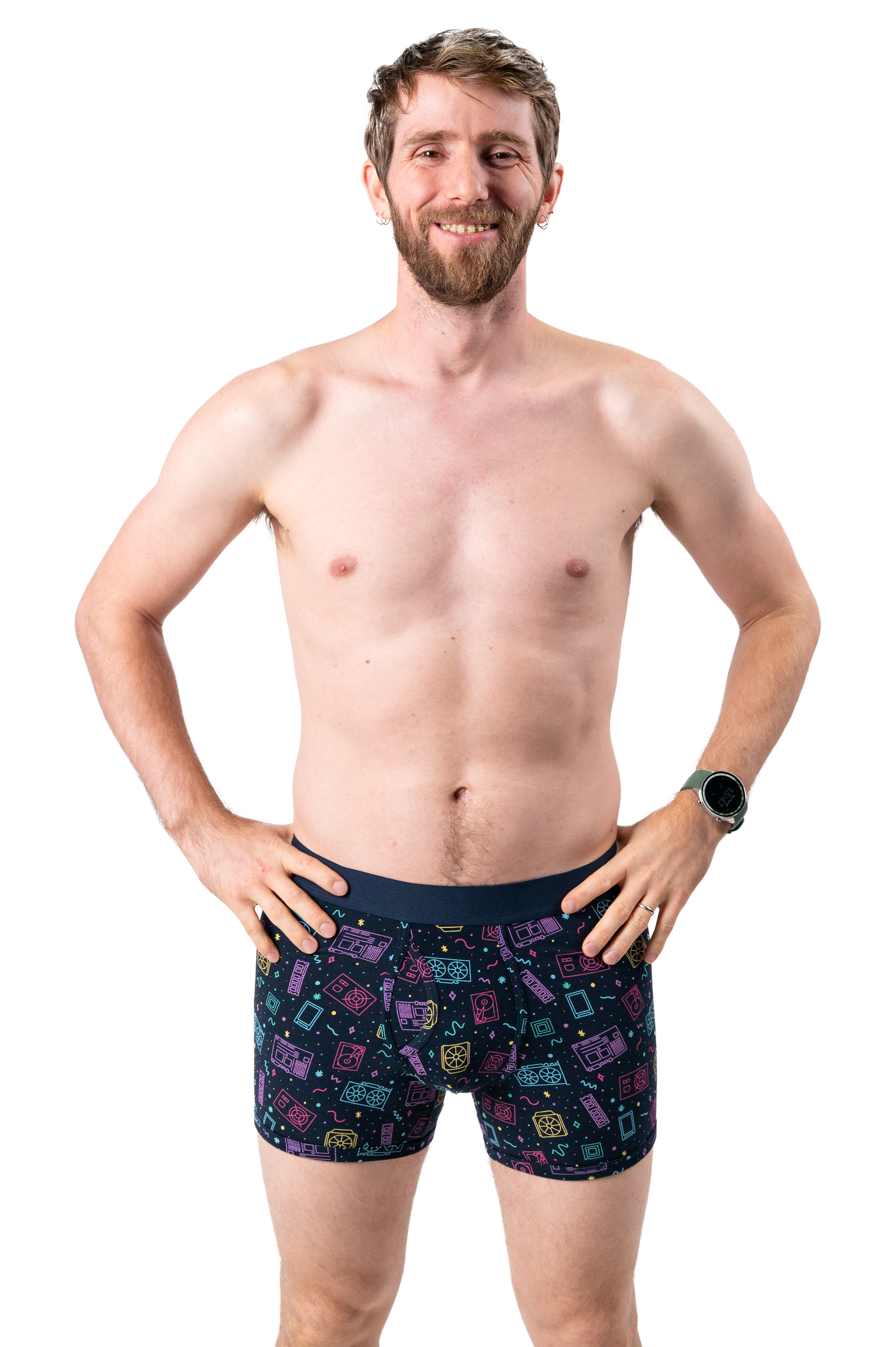 Model: Linus, Size: Medium, Height: 5’6”/168cm