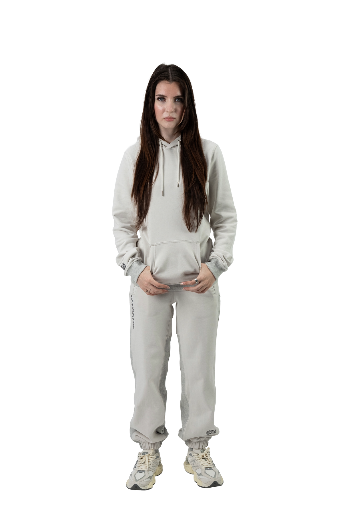 Model: Tatjana, Size: Small, Height: 5’7”/170cm #color_sand
