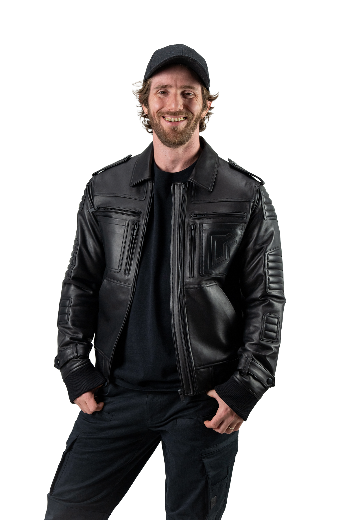 Model: Linus, Size: Medium, Height: 5’6”/168cm
