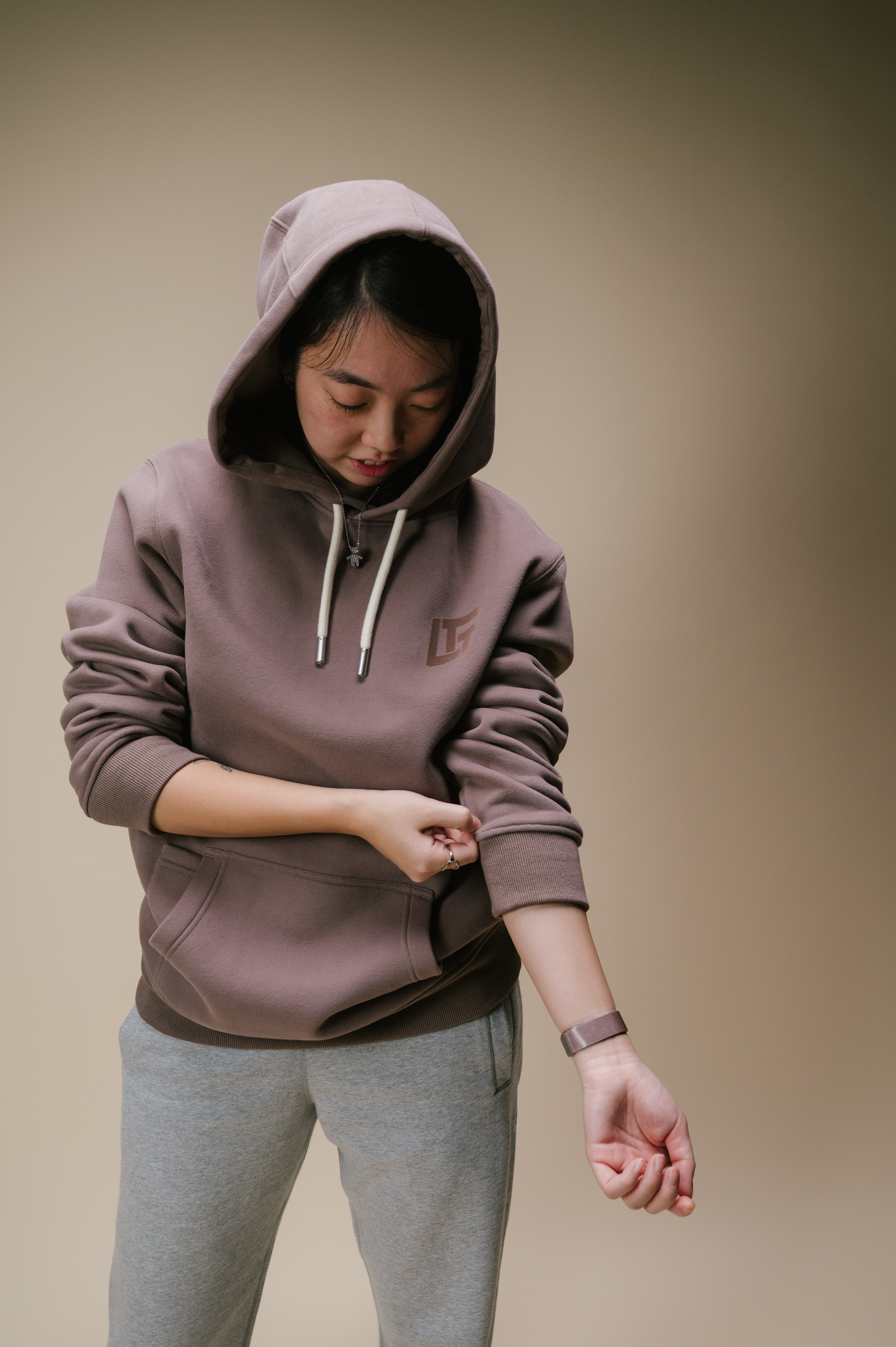 Model: Natalie, Size: Small, Height: 5’5”/165cm