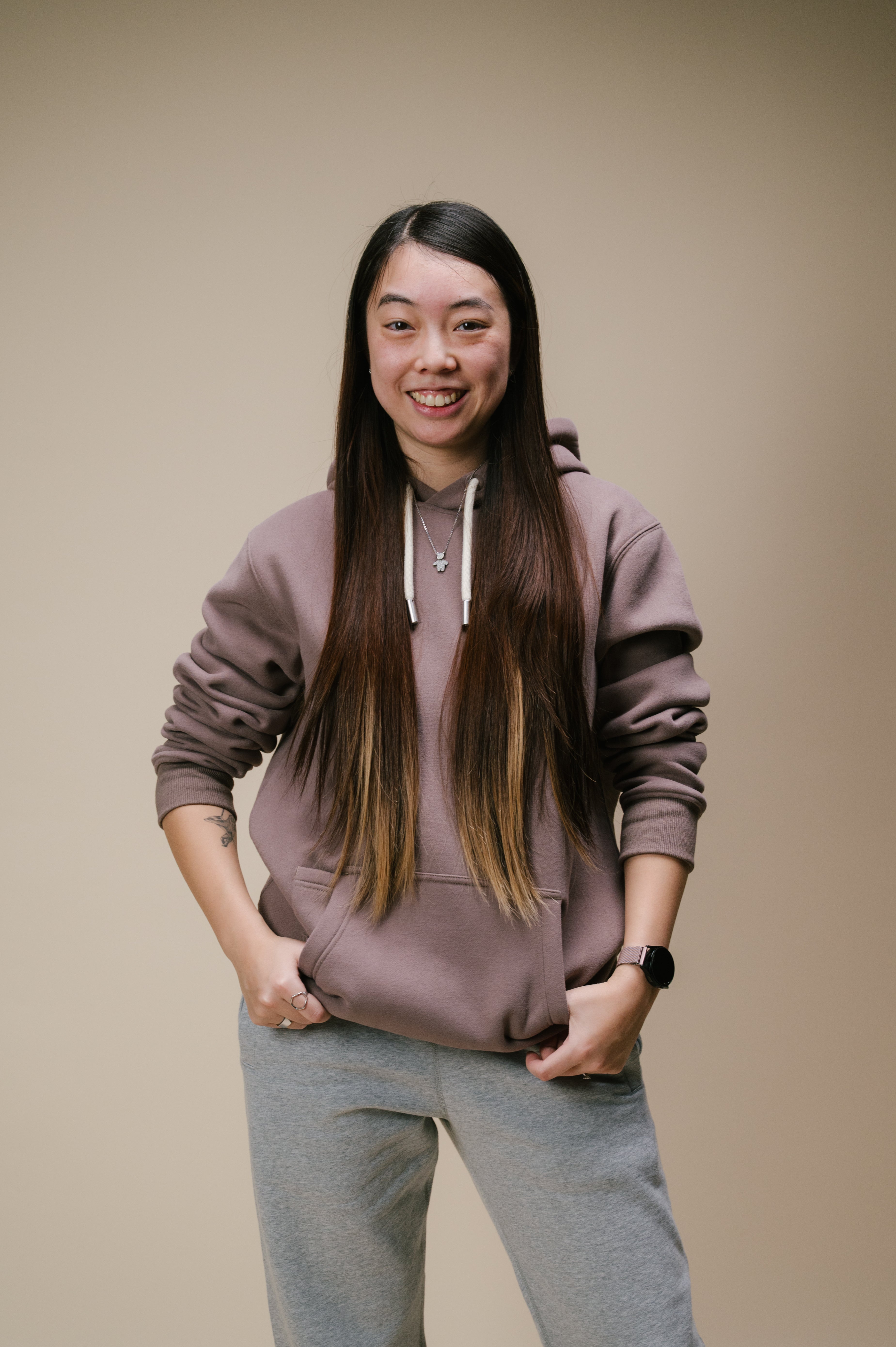 Model: Natalie, Size: Small, Height: 5’5”/165cm