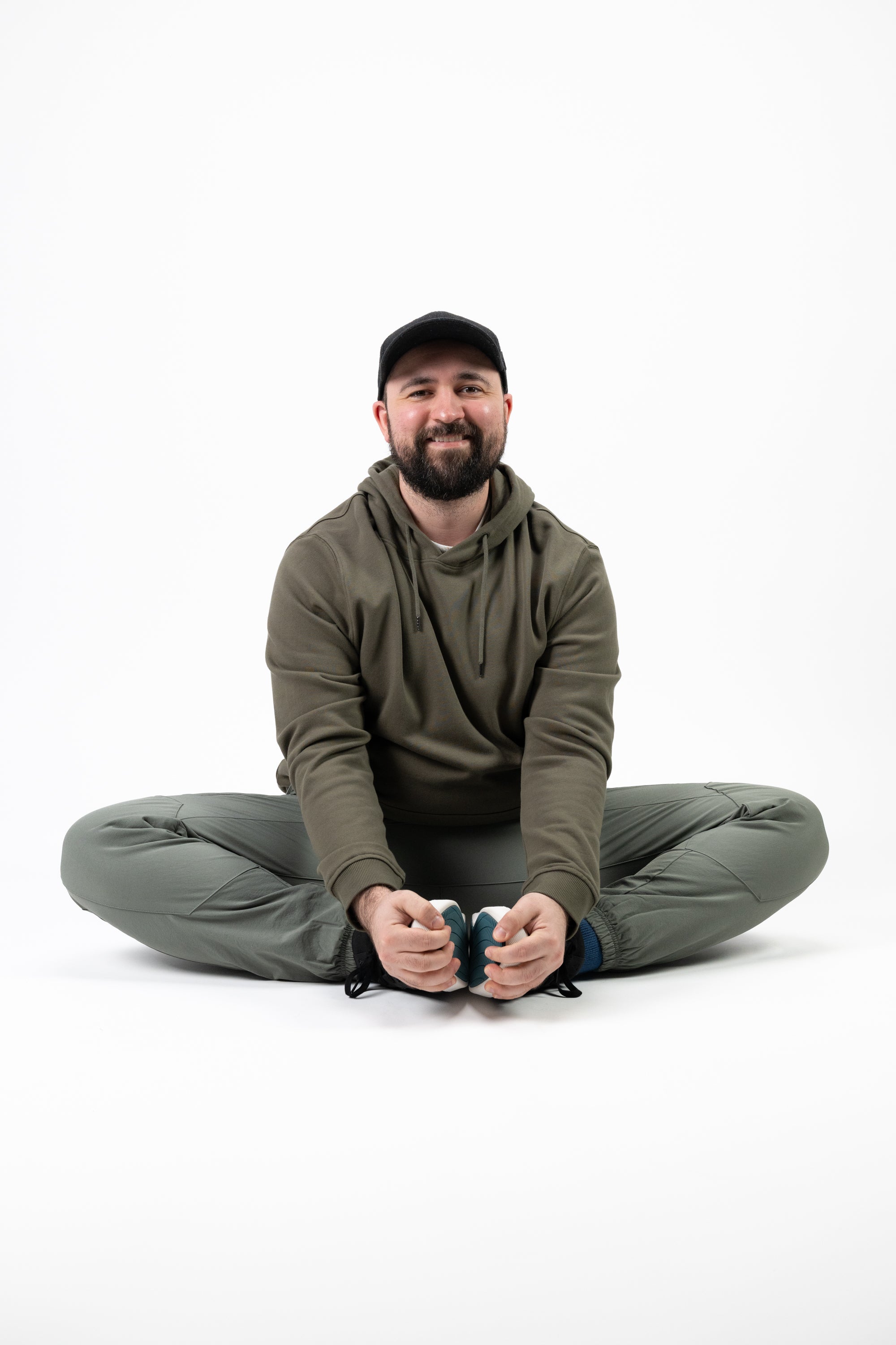 Model: Plouffe, Size: Large, Height: 5’7”/170cm