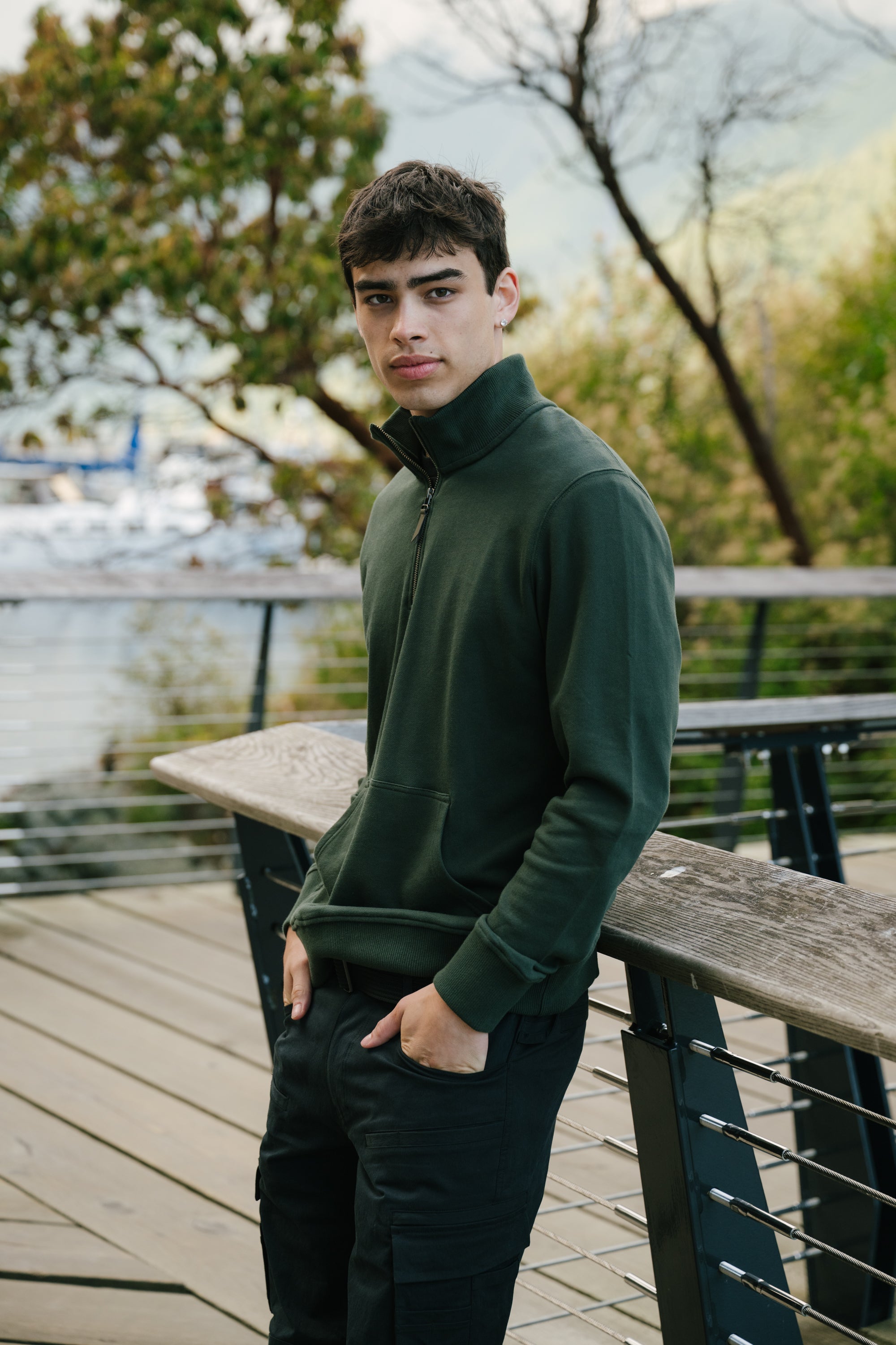 Model: Kai, Size: Medium, Height: 6’1”/185cm
