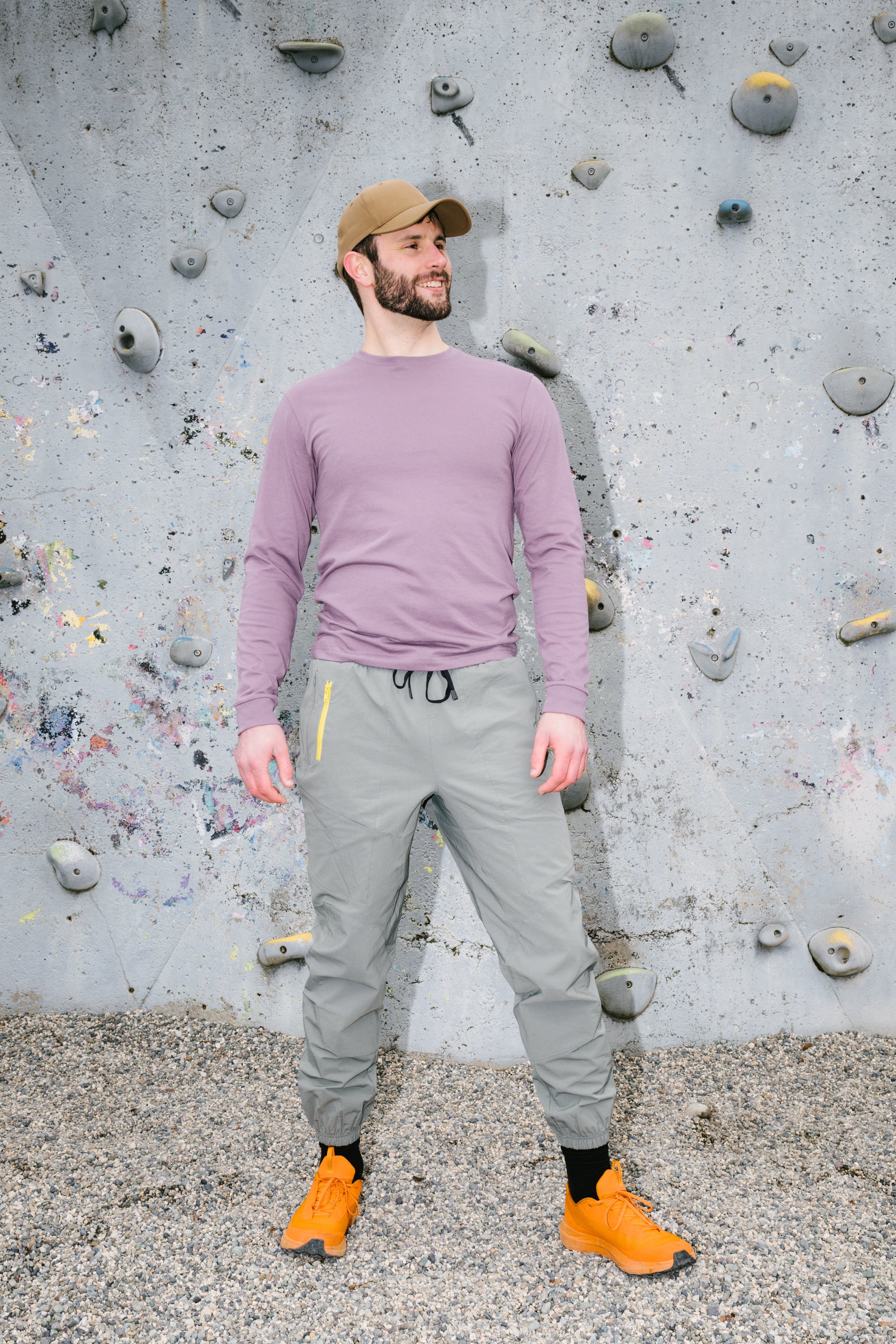 Model: Tynan, Size: Large, Height: 6’4”/193cm