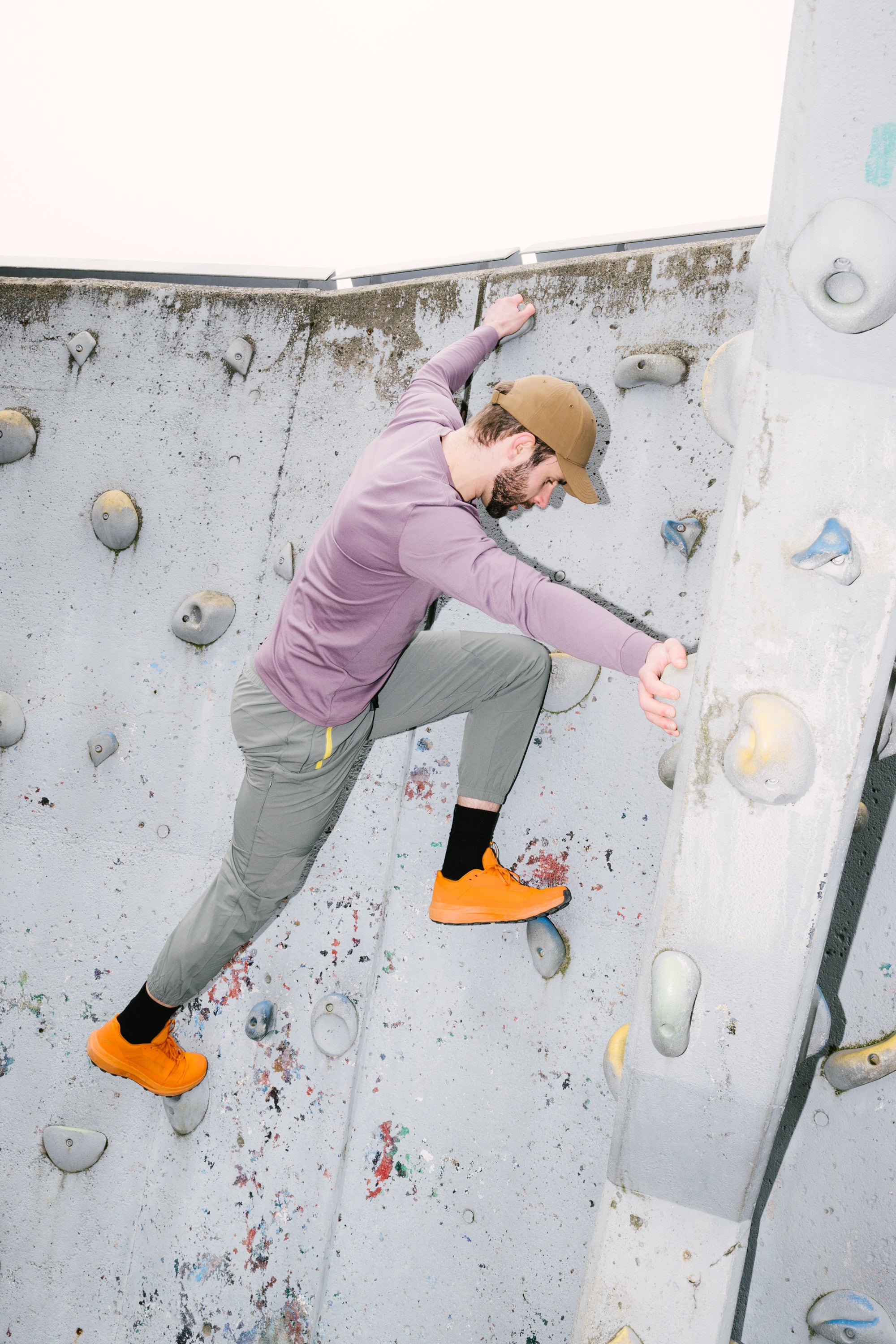 Model: Tynan, Size: Large, Height: 6’4”/193cm