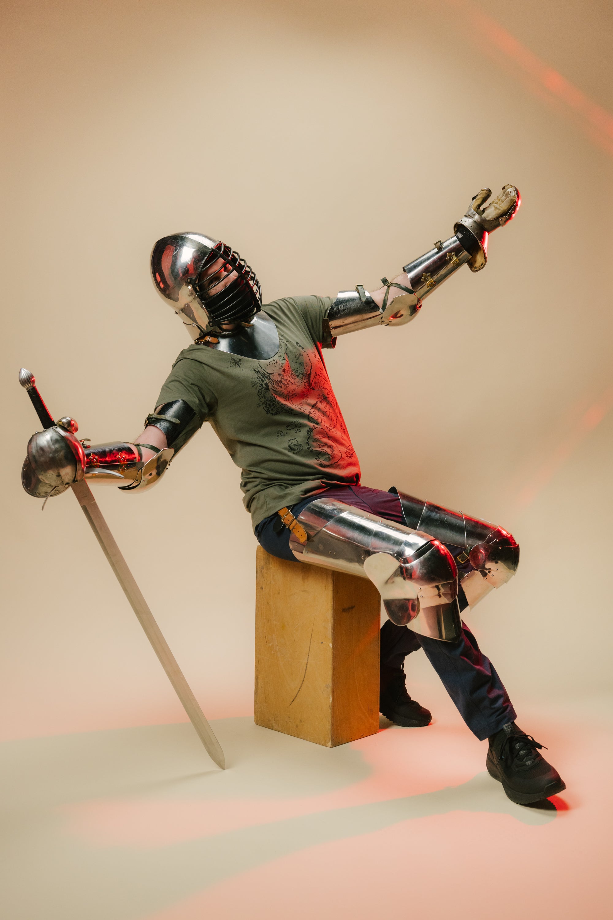Model: Dan, Size: Medium/Tall, Height: 6’2”/188cm #color_olive