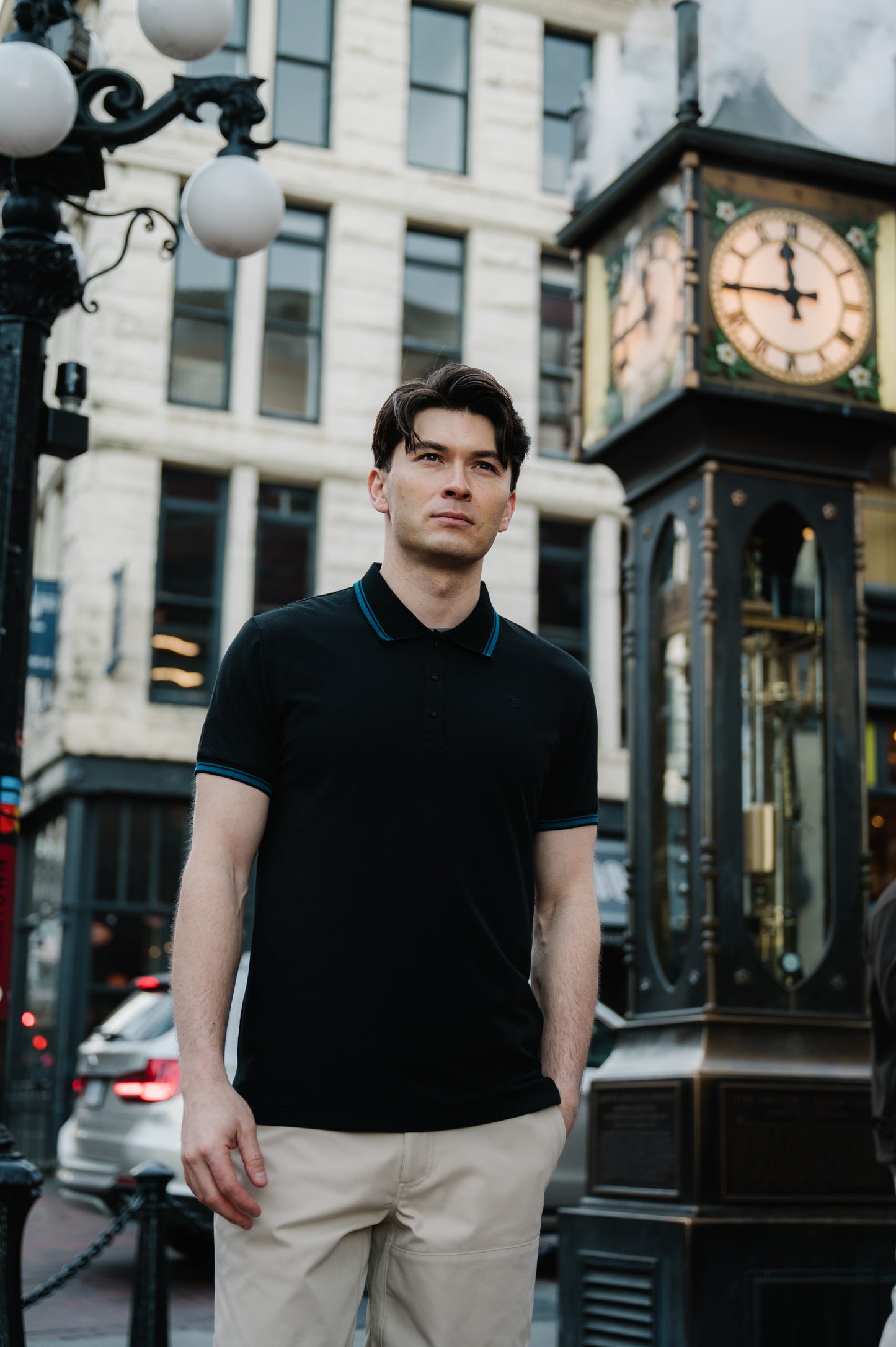 Model: Andy O, Size: Medium, Height 6’/183cm