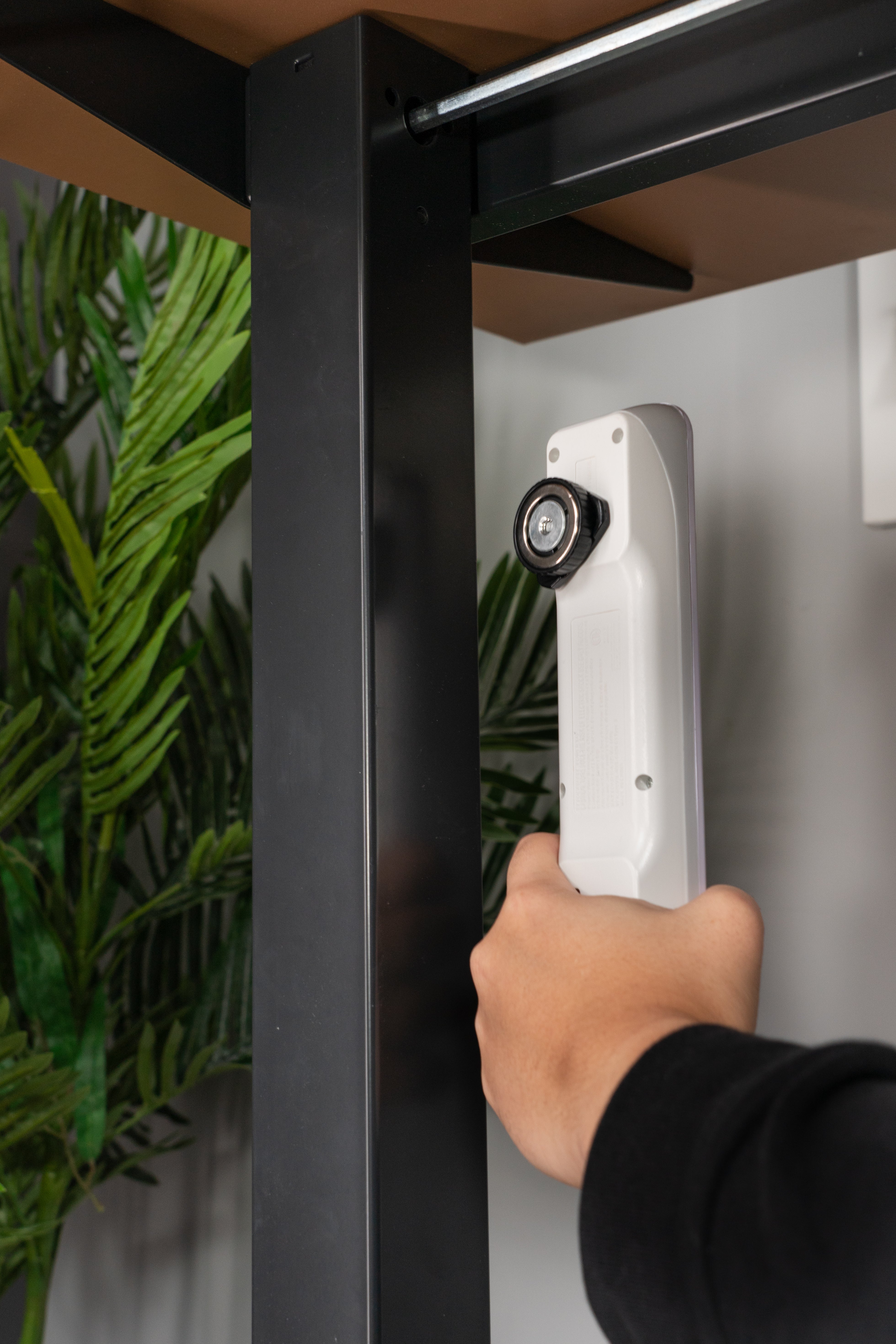 Magnetic Cable Management - Starter Solution