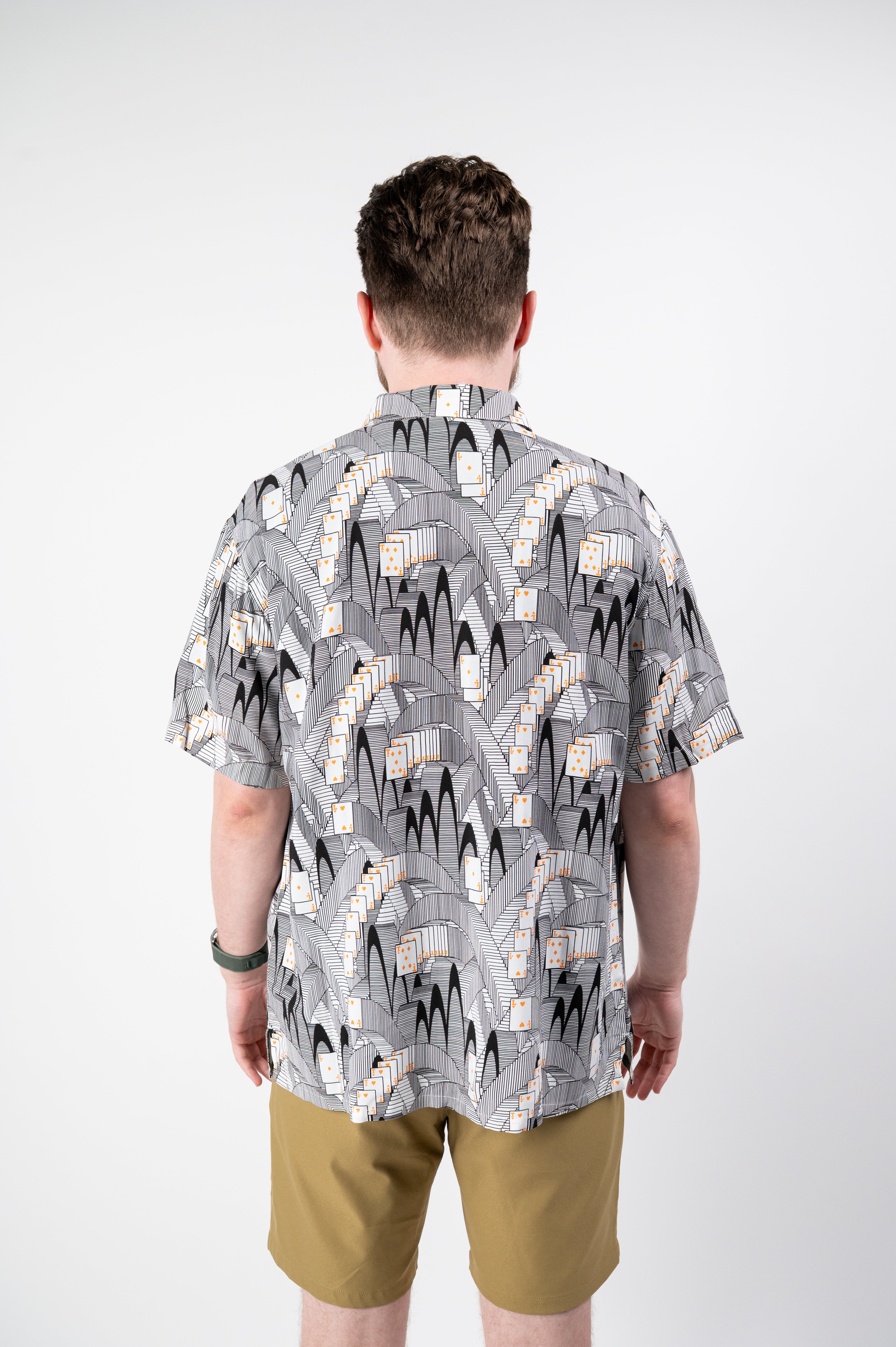 Model: Chewy, Size: Medium, Height: 6’2”/188cm