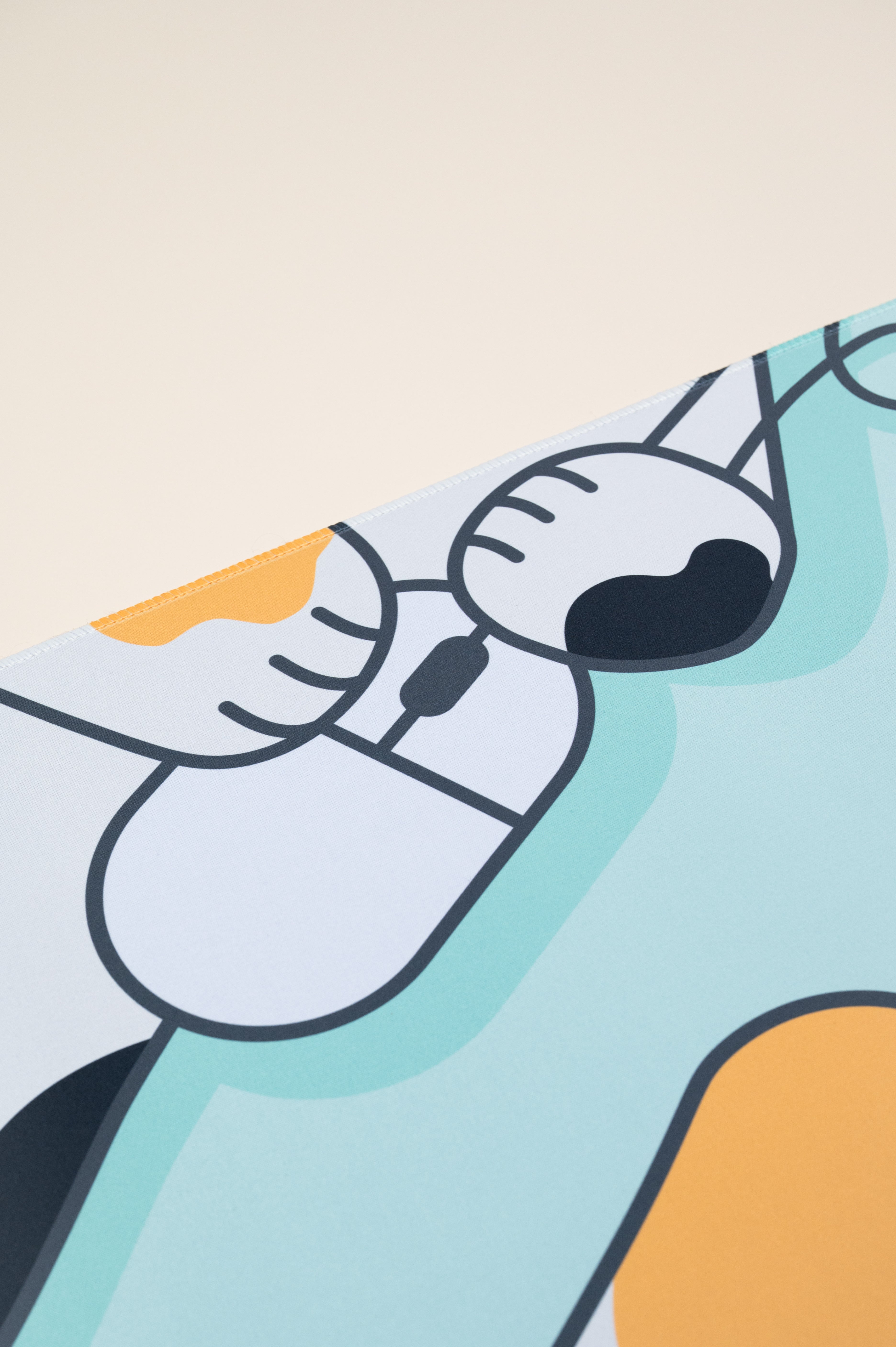 Linus Cat Tips Desk Pad