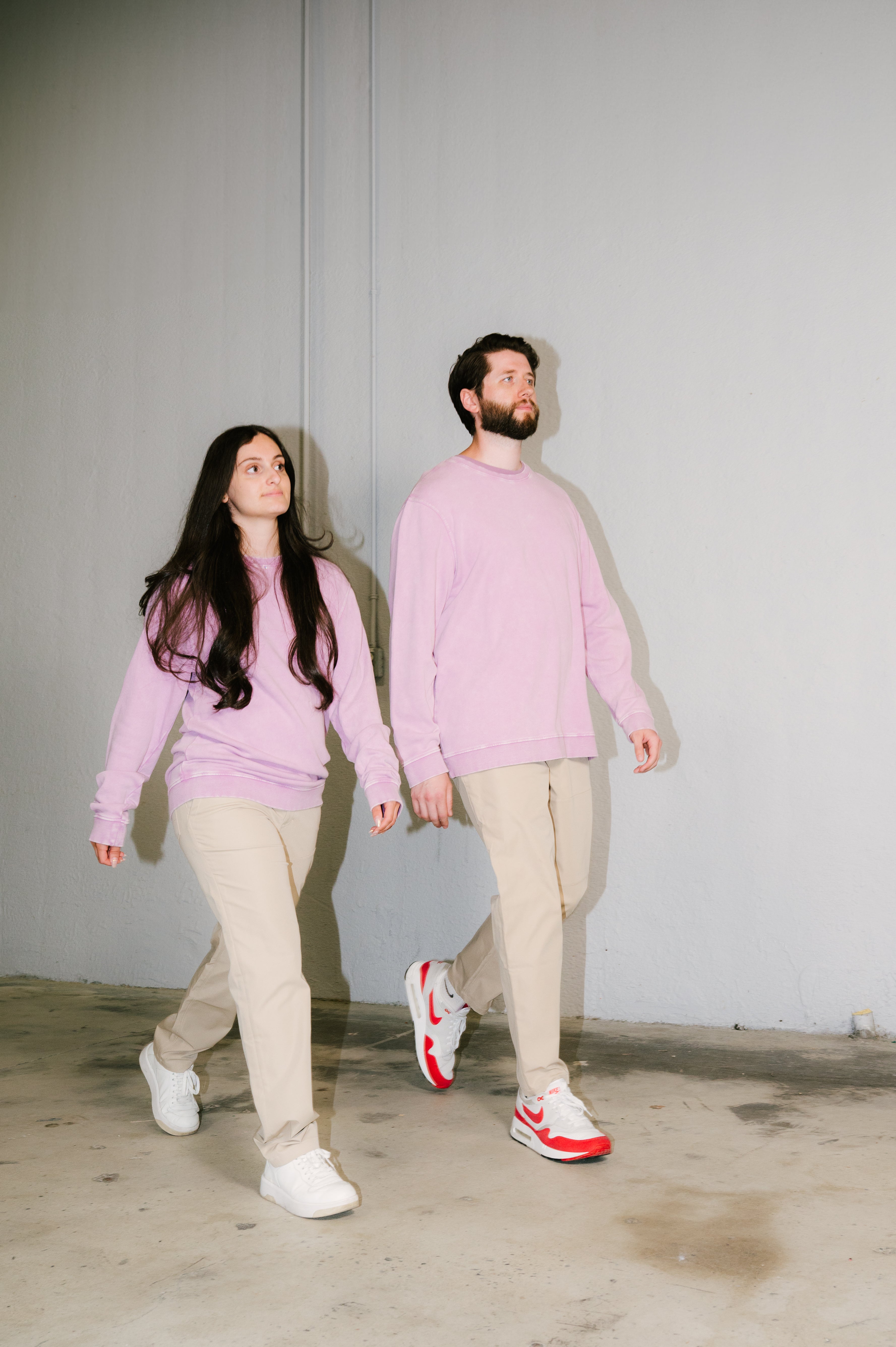 Models: Ariana, Size: Small, Height: 5’3”/160cm | Reece, Size: X-Large, Height:6’3”/190cm