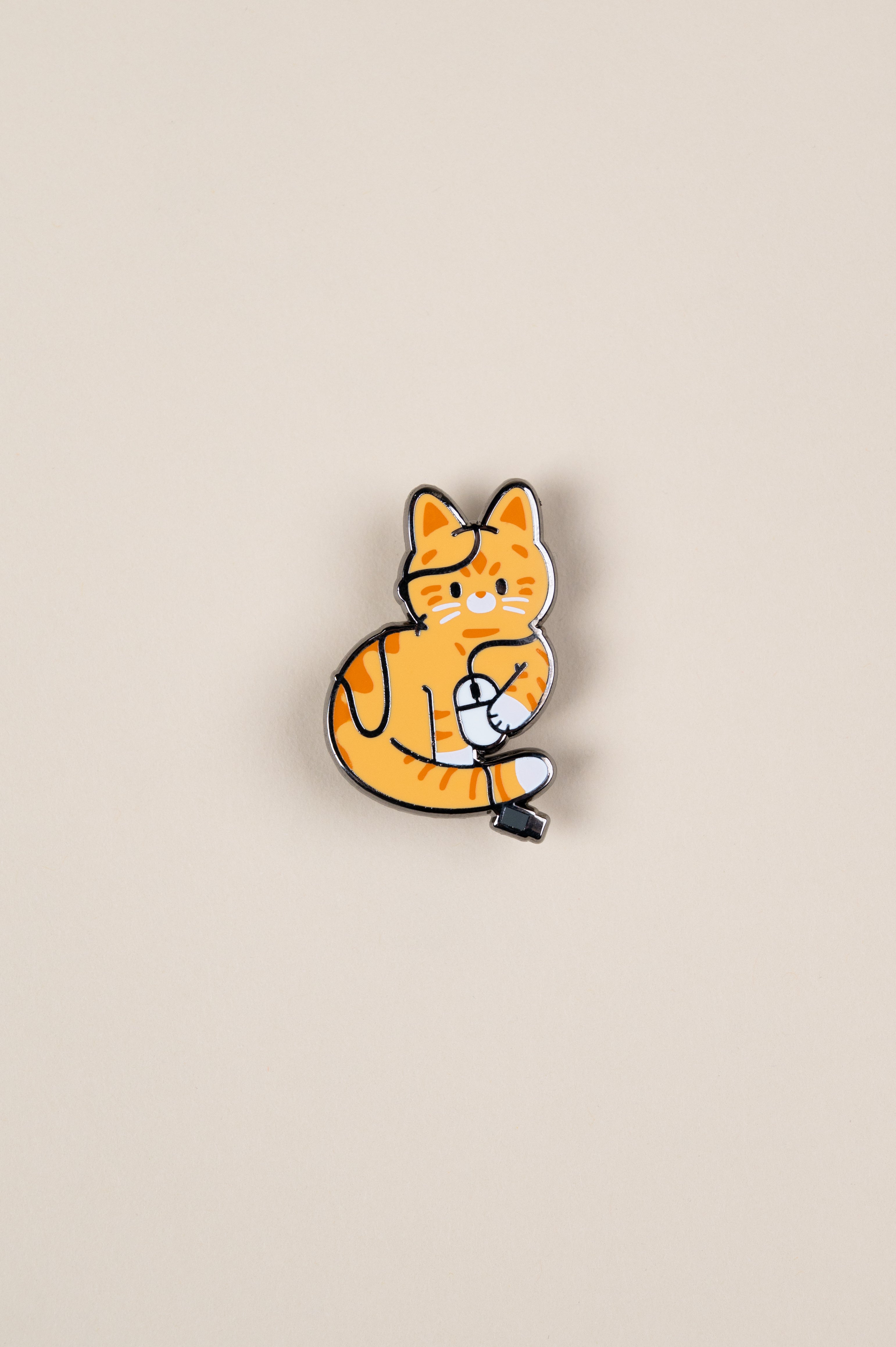 Pins - Linus Cat Tips