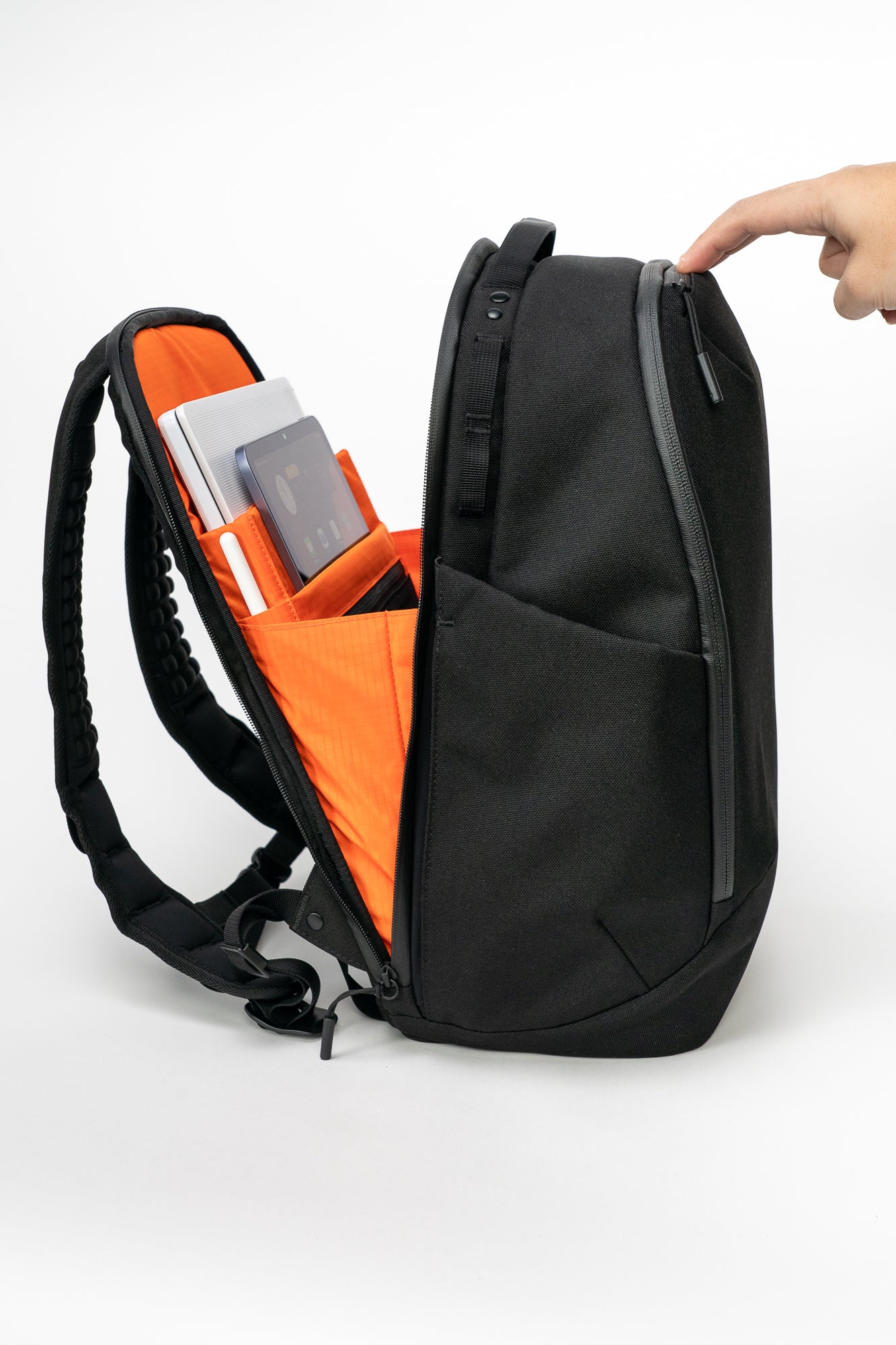 backpack with a laptop compartment Cool Sling Pack 15 in Sleeve Whether you need it for work Buy Safari Select Prime 25L