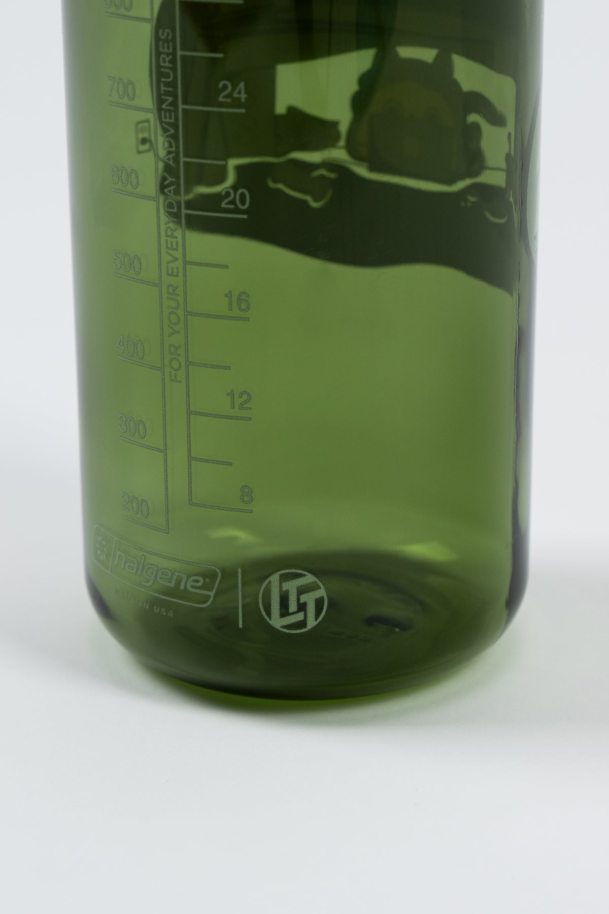 The Great Indoors Water Bottle - 32oz/1L