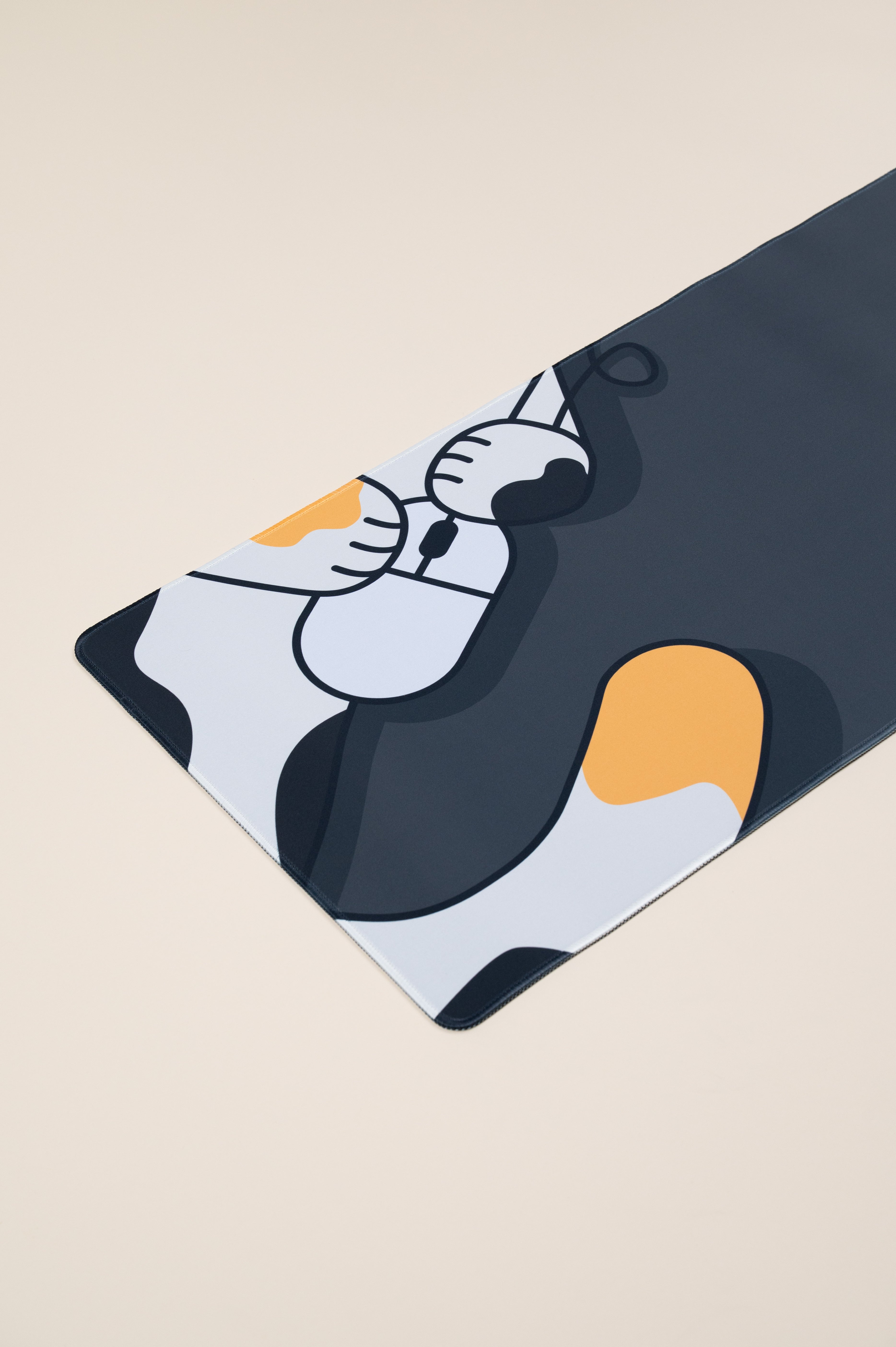 Linus Cat Tips Desk Pad