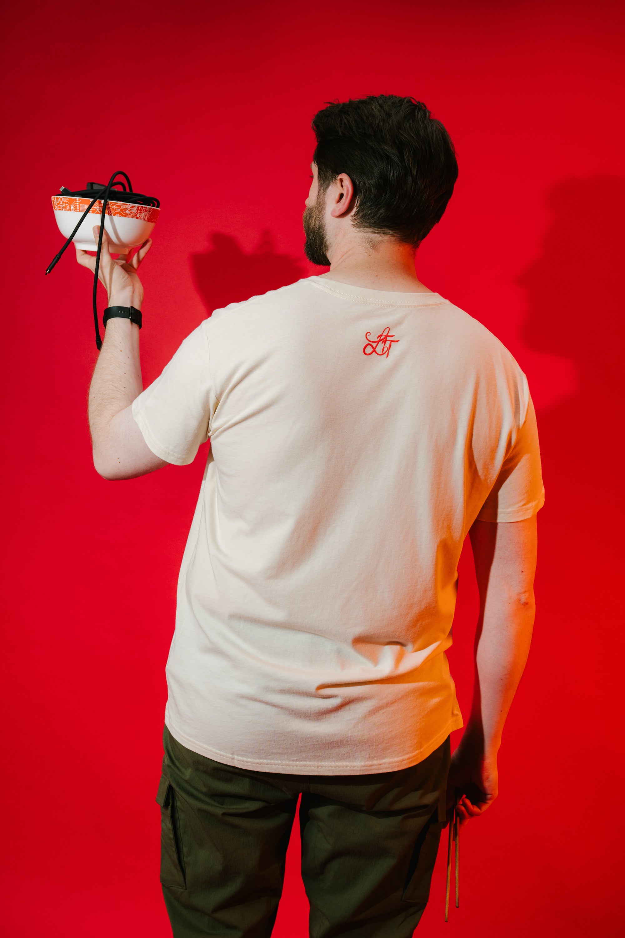 Model: Reece, Size: X-Large, Height: 6’3”/190cm