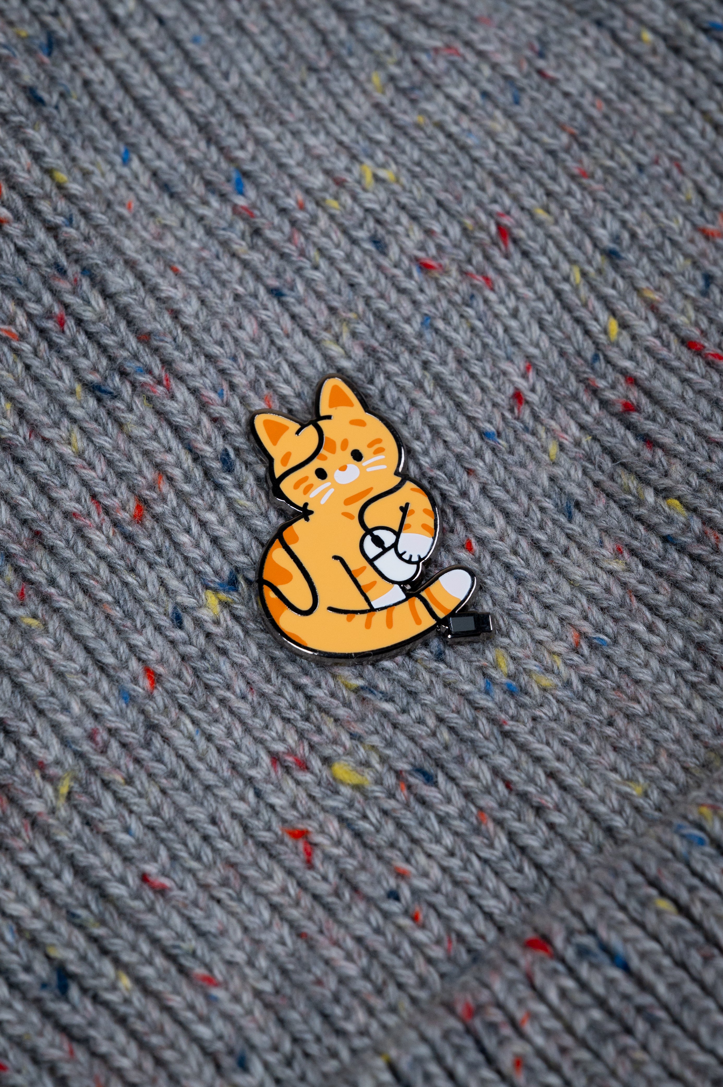 Pins - Linus Cat Tips