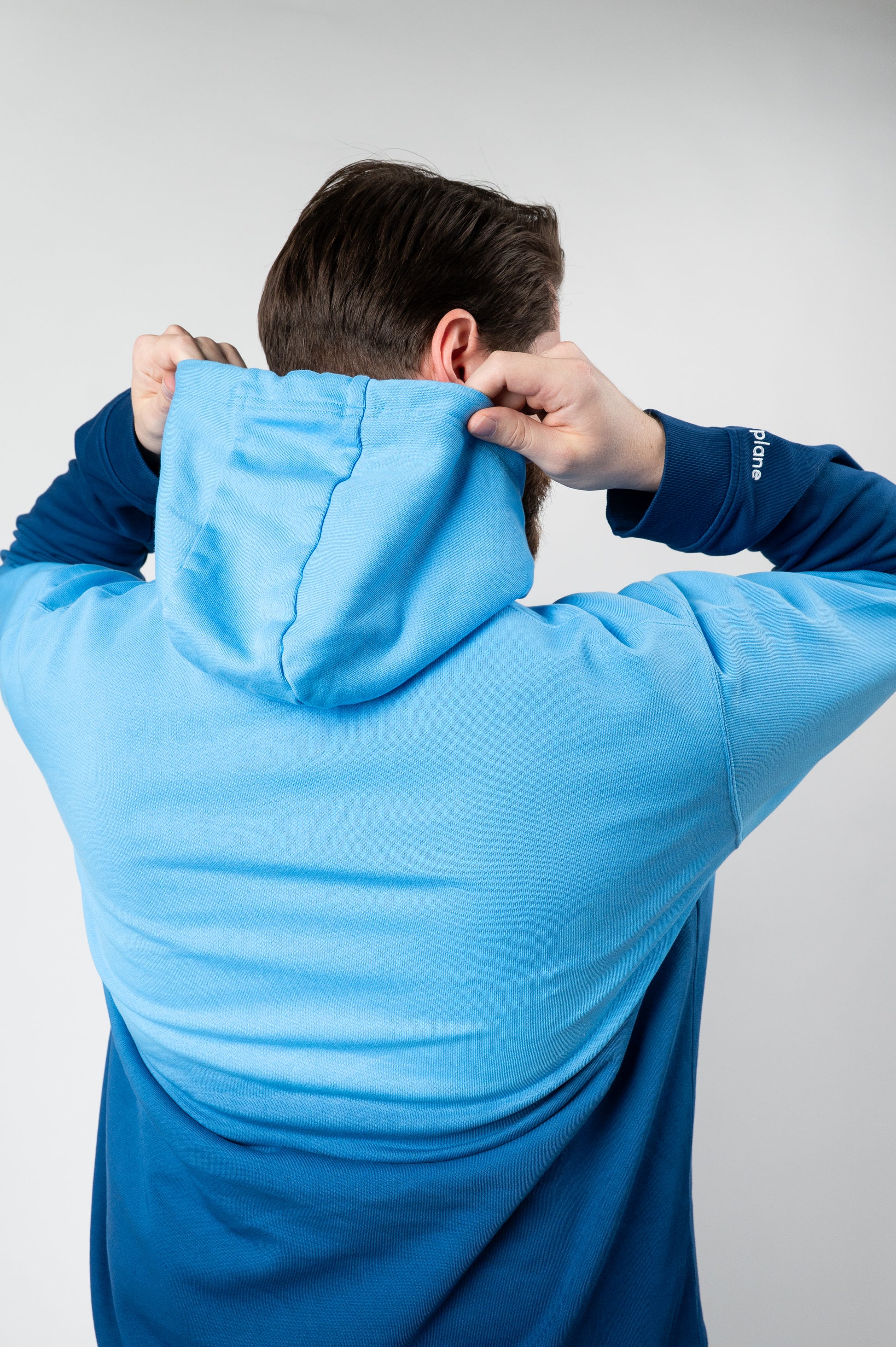 Model: Reece, Size: X-Large, Height:6’3”/190cm