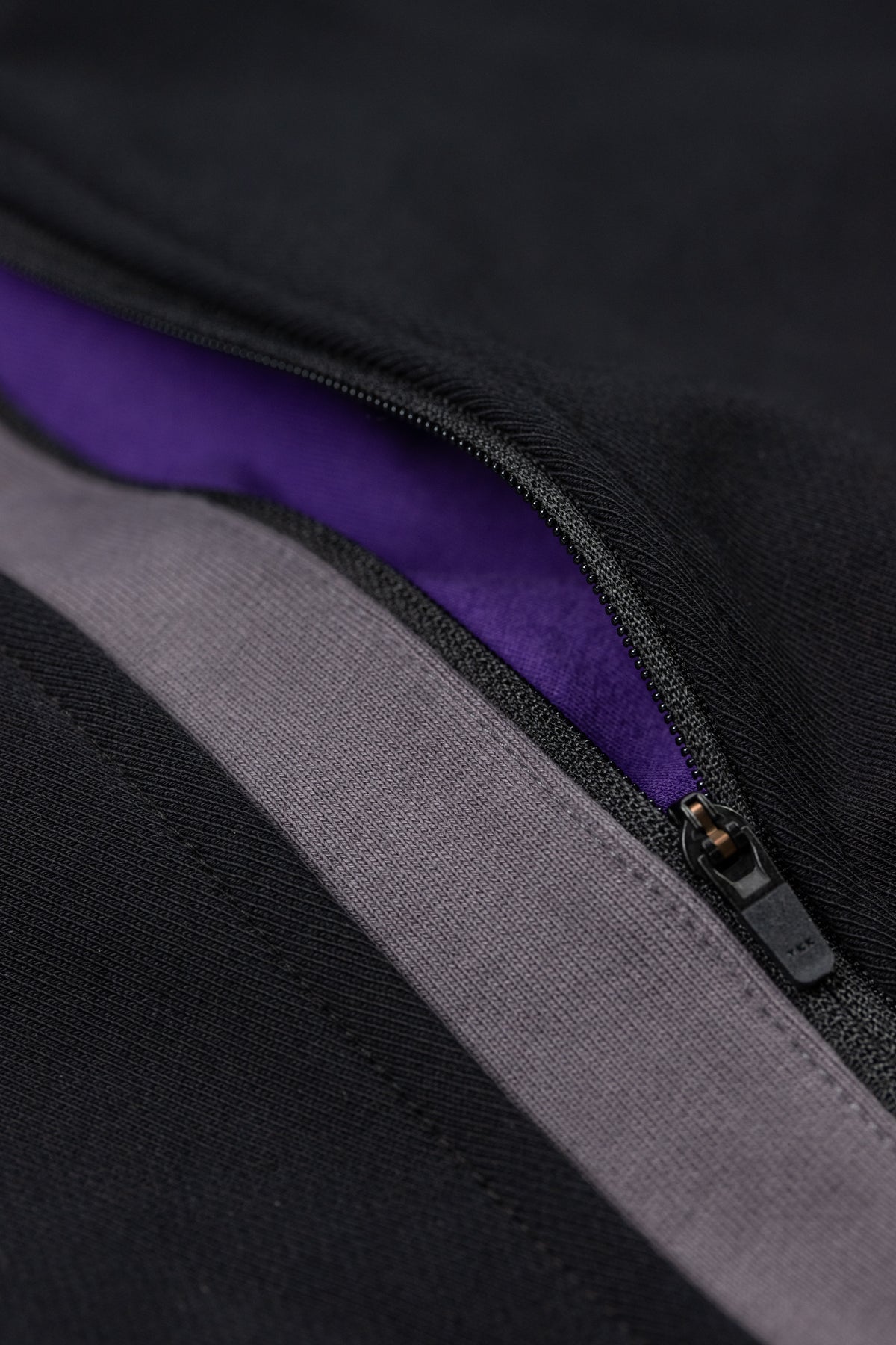 WAN Hoodie V3 - Après la tombée de la nuit