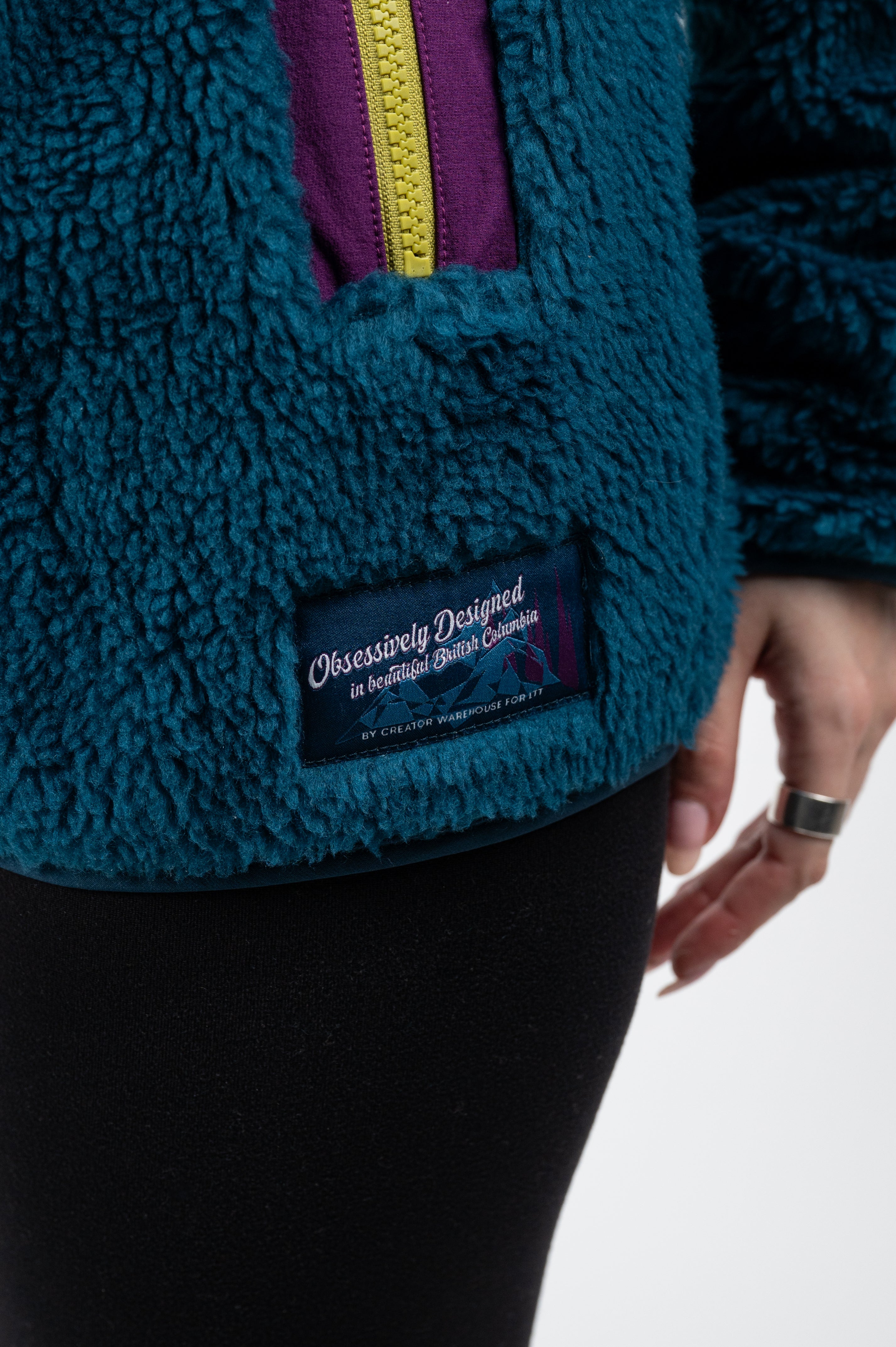 Teddy Fleece Jacket - Breathable fleece with lined sleeves | LTTStore