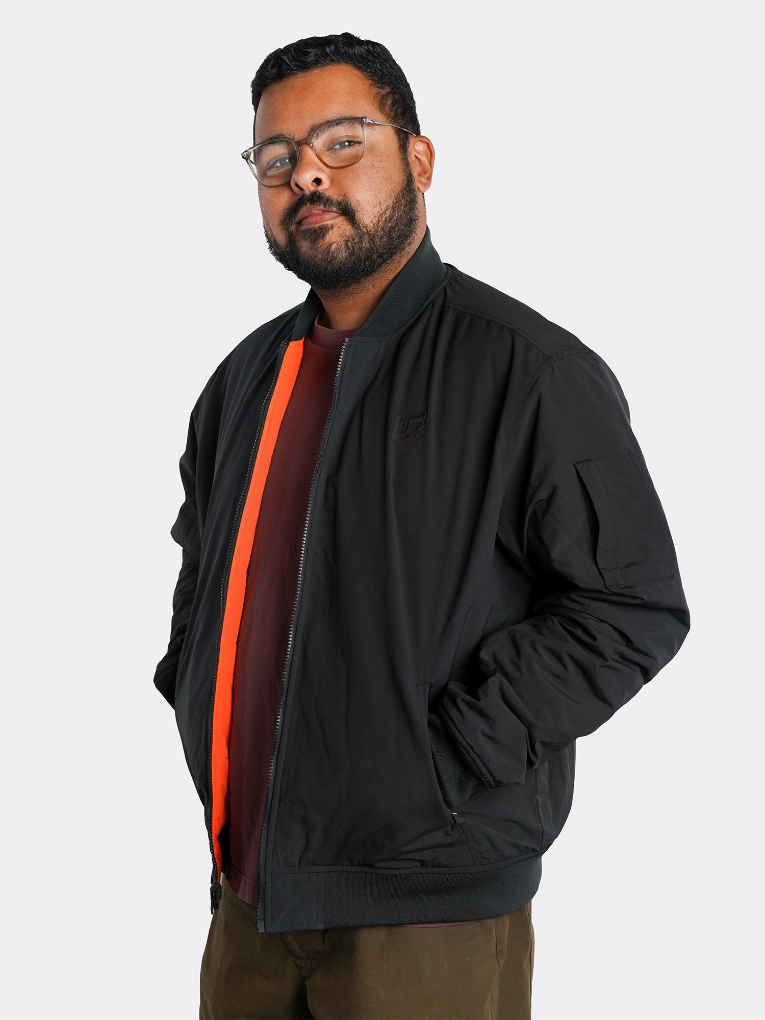 Model: Jake B, Size: X-Large, Height: 5’9”/175cm