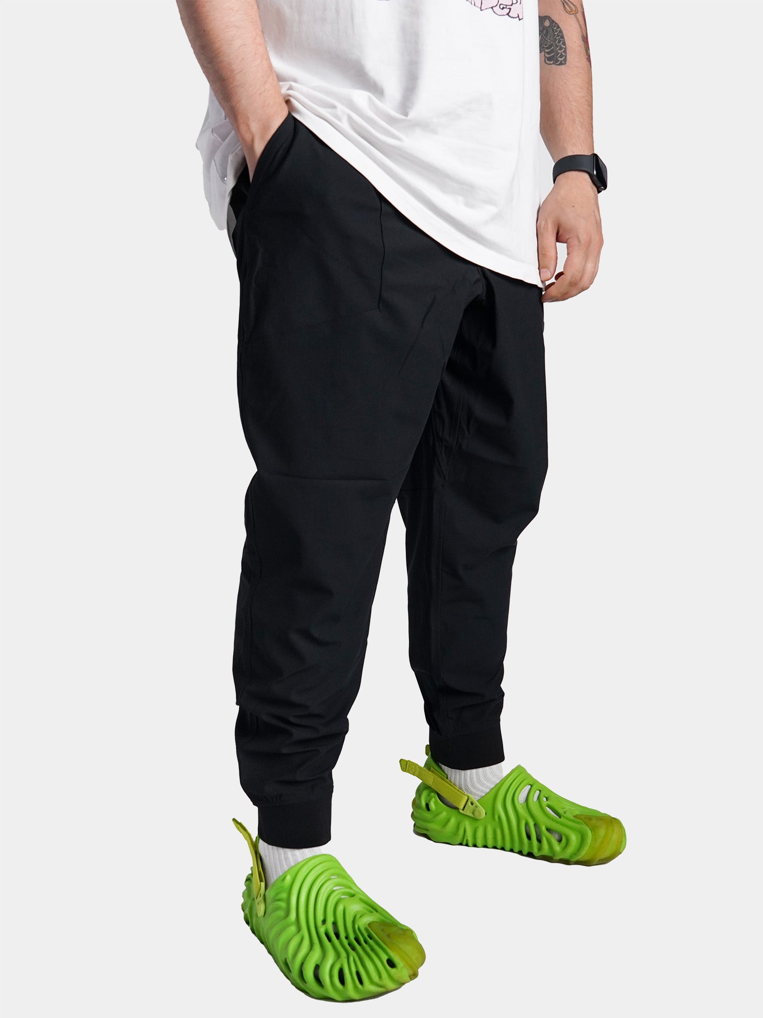 Model: Shahrad, Size: X-Large / Standard, Height: 5’11”/180cm