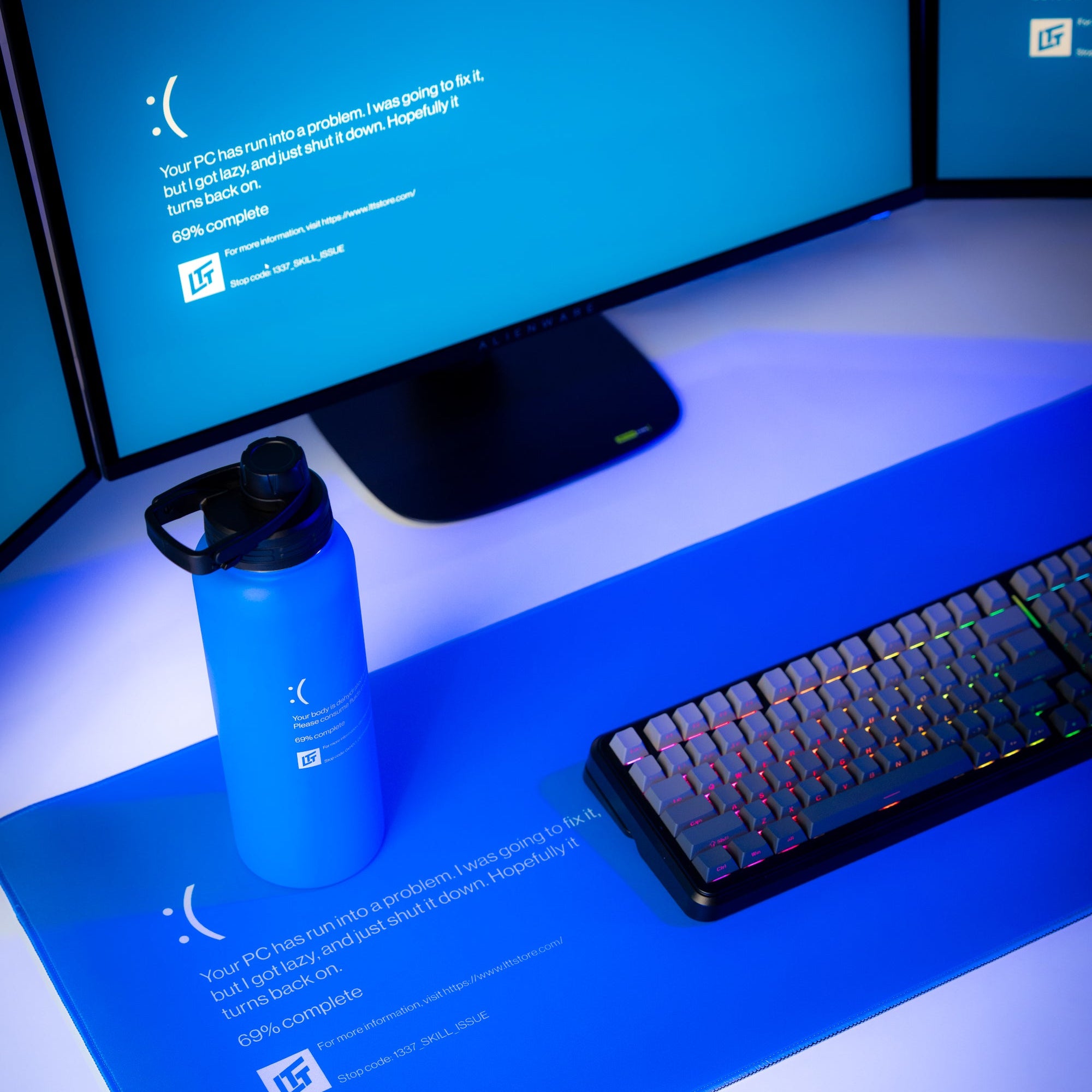 Blue Screen of Dehydration Insulated Water Bottle
