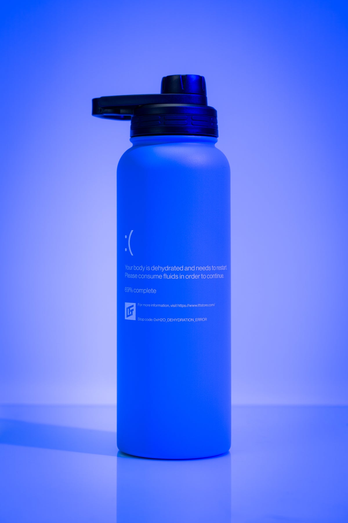 Blue Screen of Dehydration Insulated Water Bottle