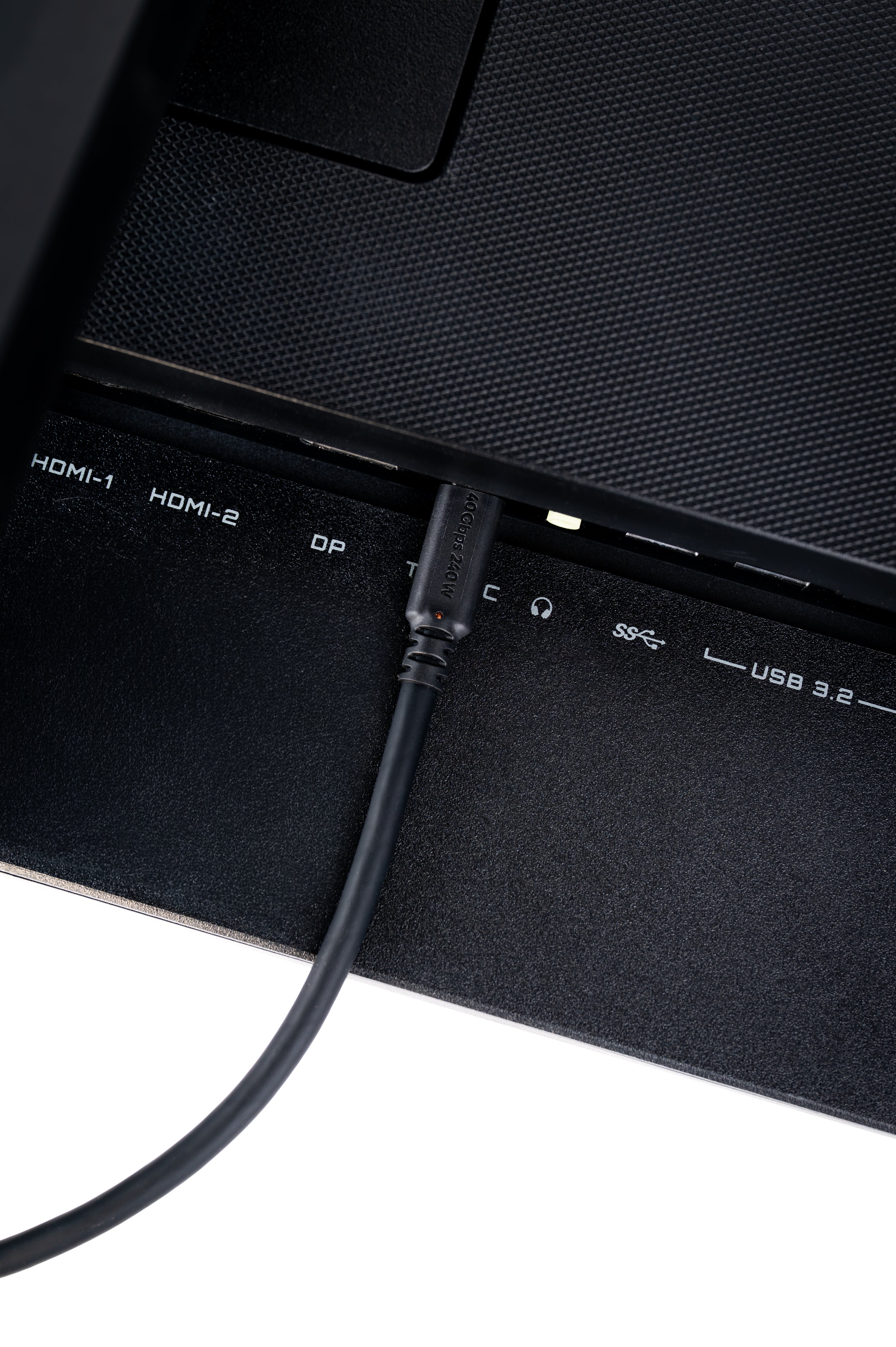 LTT TrueSpec Cable 240W USB Type C to C