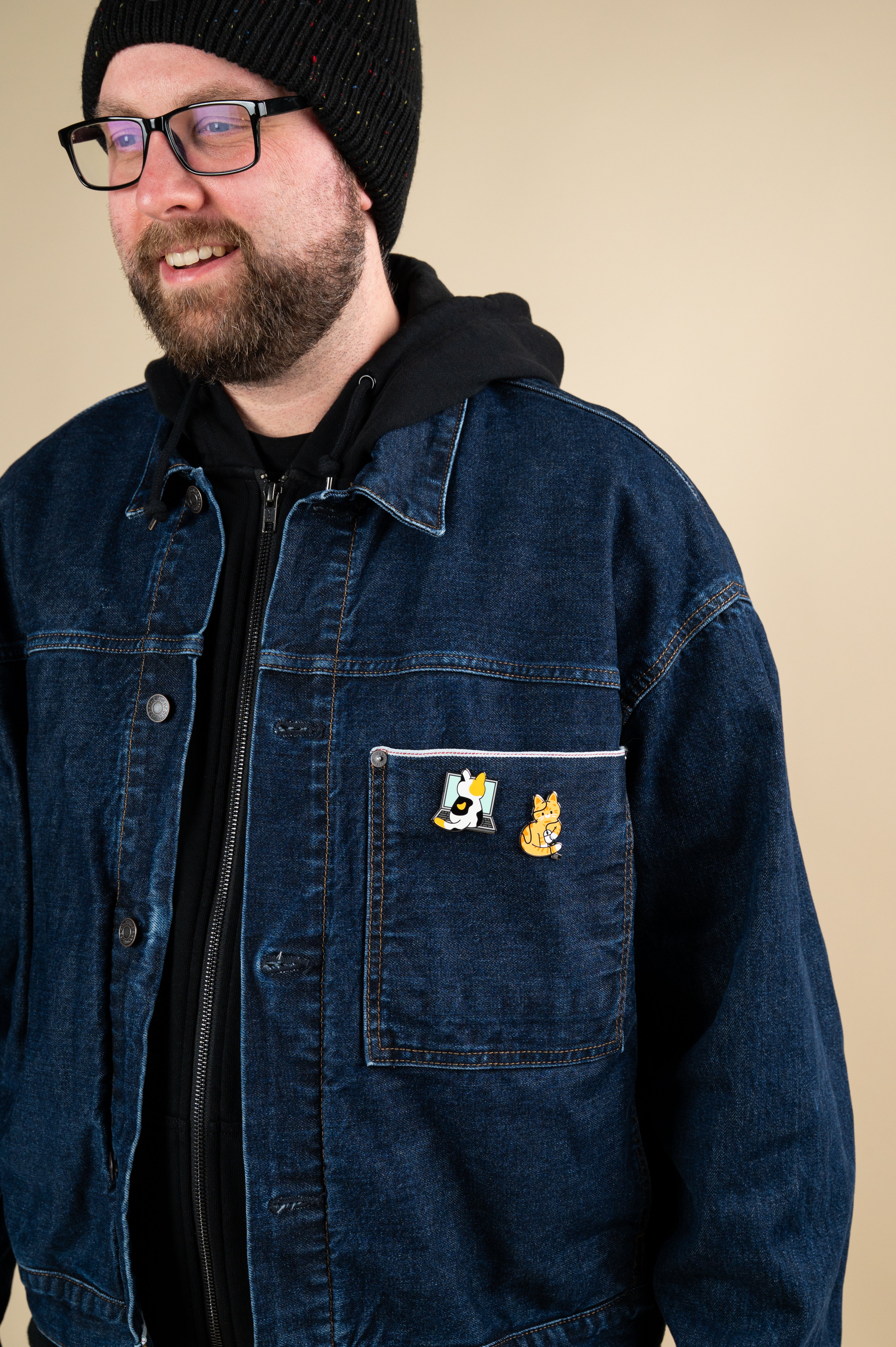 Pins - Linus Cat Tips