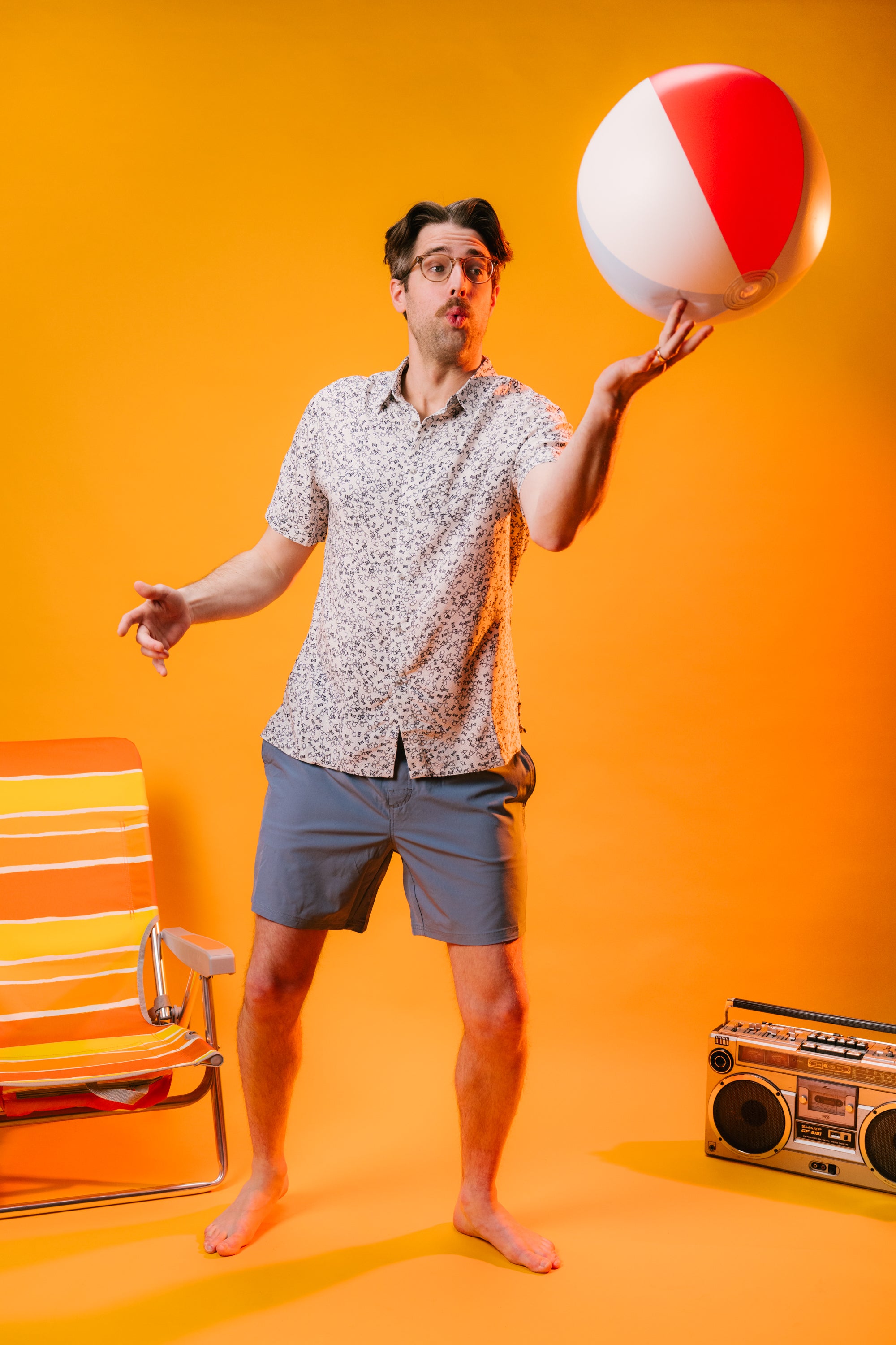 Model: Riley, Size: Medium, Height: 6’1”/185cm
